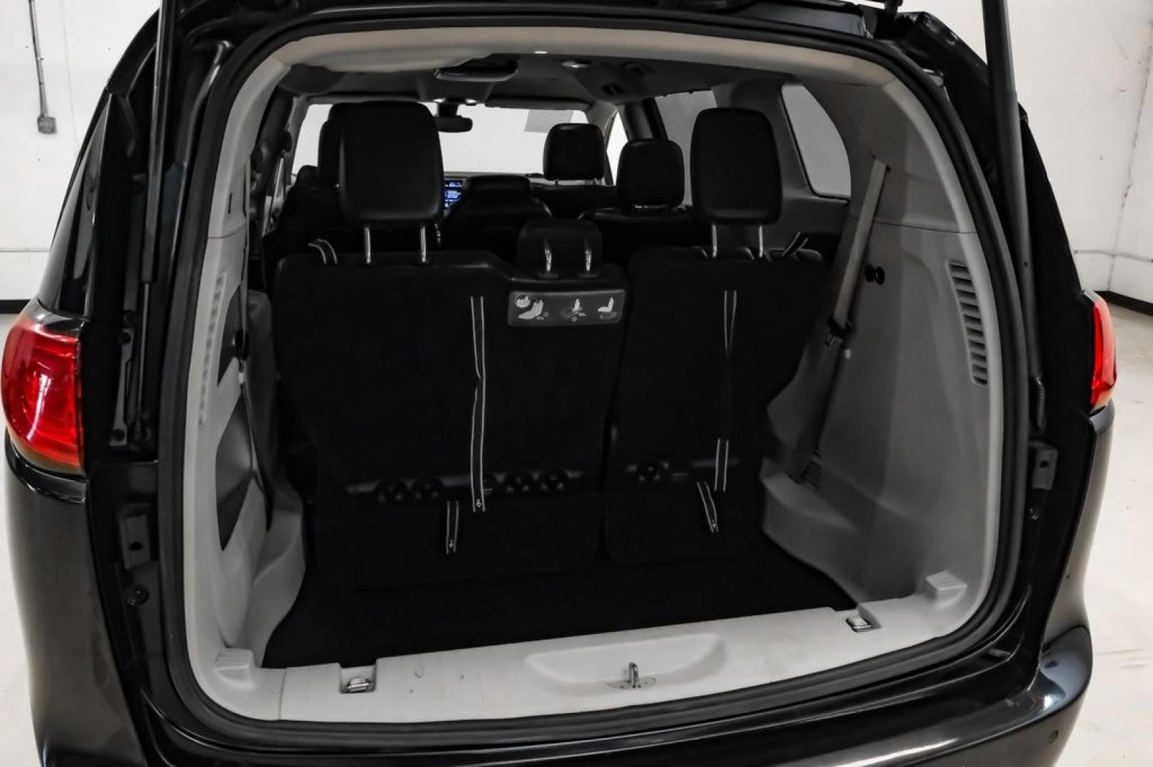 2017 Brilliant Black Crystal Pearlcoat /Black/Alloy Chrysler Pacifica Touring L (2C4RC1BG4HR) with an 3.6L V6 24V VVT engine, Automatic transmission, located at 15300 Midway Rd., Addison, TX, 75001, (972) 702-0011, 32.958321, -96.838074- Photo#48