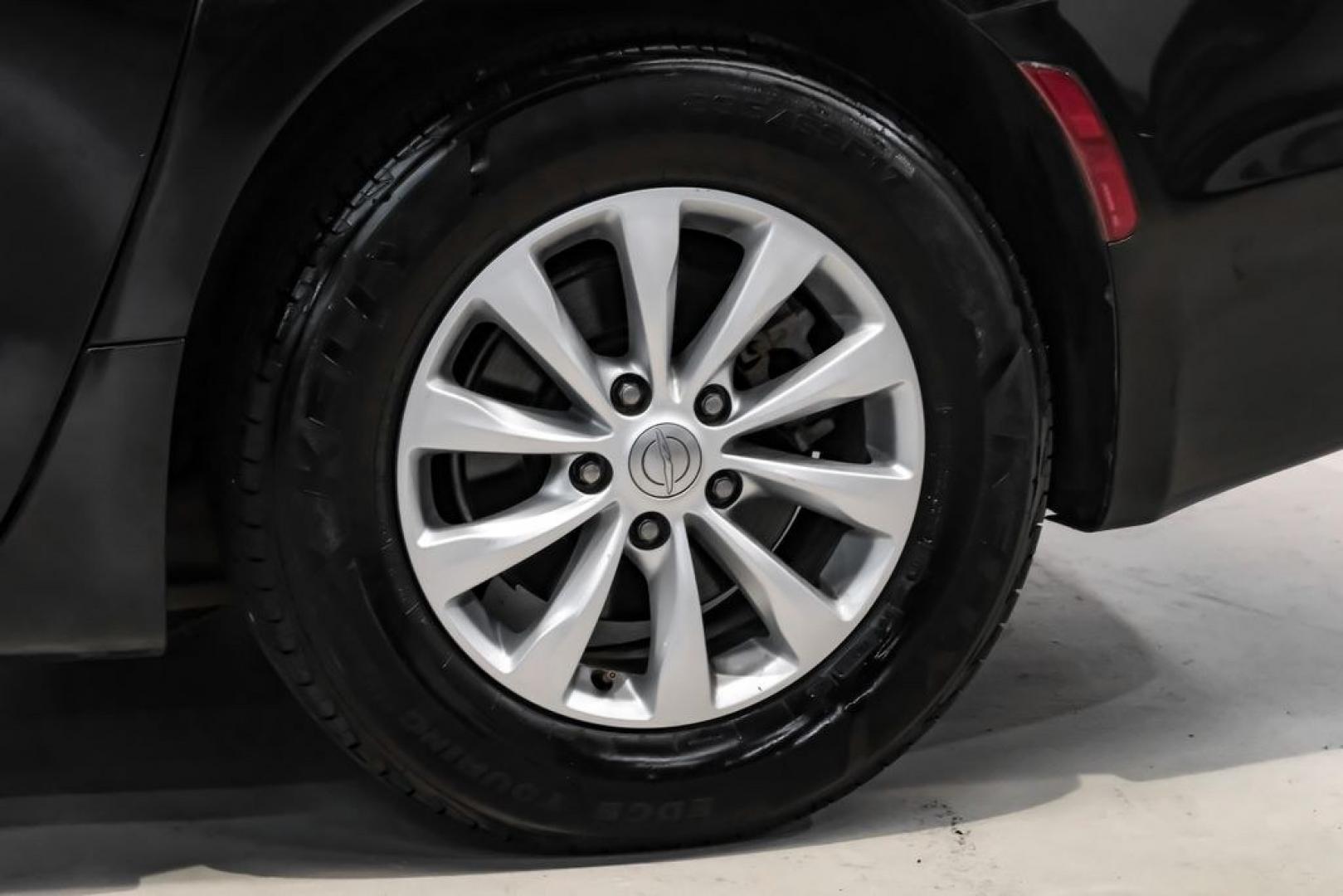 2017 Brilliant Black Crystal Pearlcoat /Black/Alloy Chrysler Pacifica Touring L (2C4RC1BG4HR) with an 3.6L V6 24V VVT engine, Automatic transmission, located at 15300 Midway Rd., Addison, TX, 75001, (972) 702-0011, 32.958321, -96.838074- Photo#50
