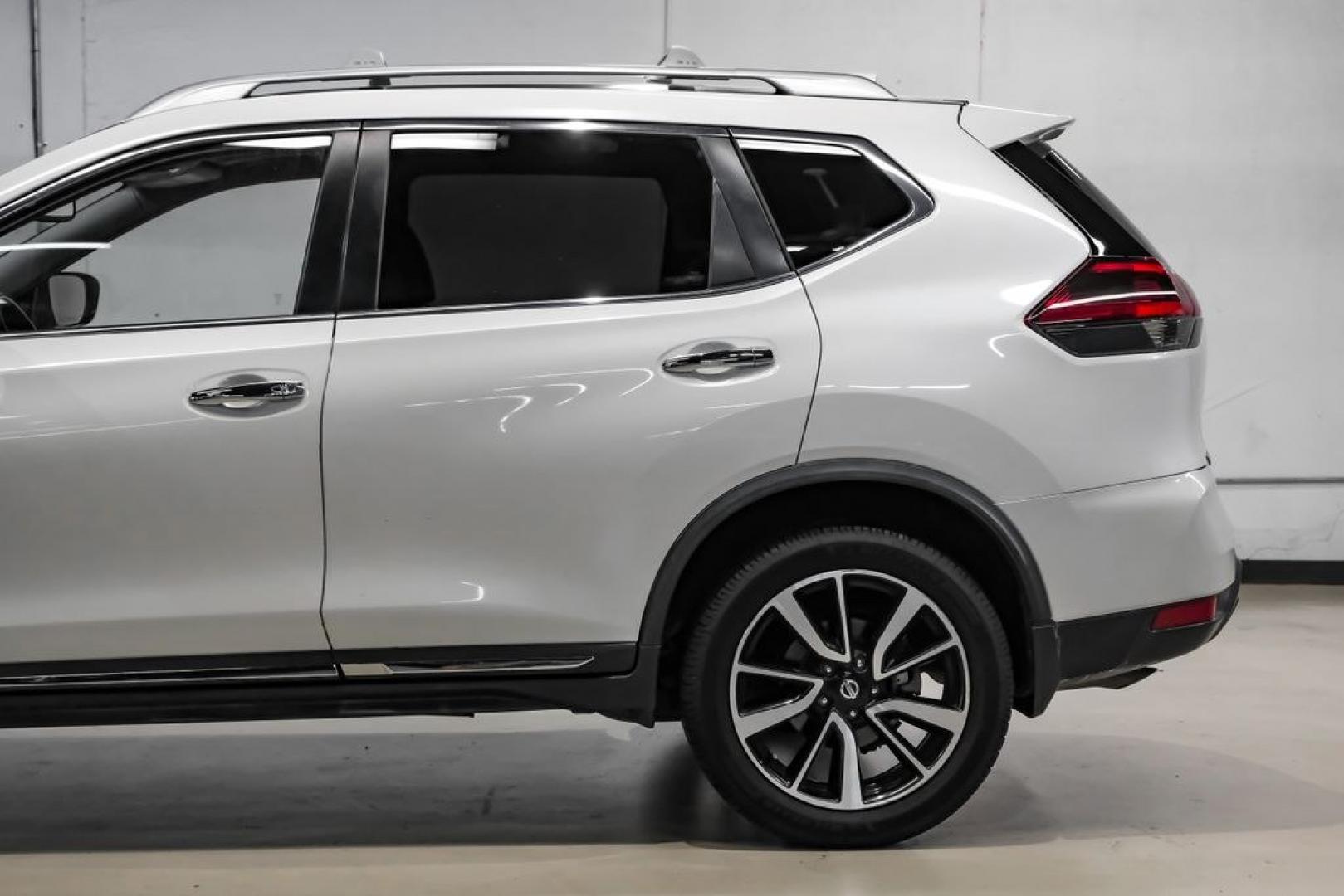 2018 Pearl White /Almond Nissan Rogue SL (JN8AT2MV3JW) with an 2.5L I4 DOHC 16V engine, CVT transmission, located at 15300 Midway Rd., Addison, TX, 75001, (972) 702-0011, 32.958321, -96.838074- Photo#17