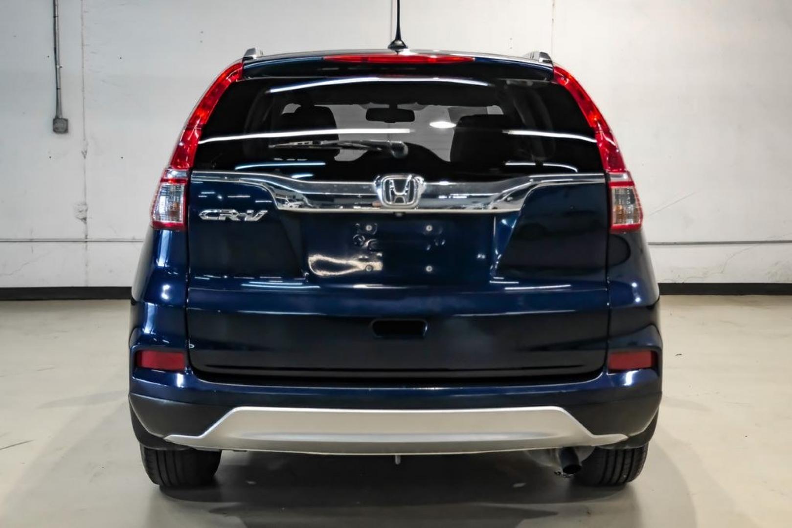2015 Obsidian Blue Pearl /Gray Honda CR-V EX-L (2HKRM3H71FH) with an 2.4L I4 DOHC 16V i-VTEC engine, CVT transmission, located at 15300 Midway Rd., Addison, TX, 75001, (972) 702-0011, 32.958321, -96.838074- Photo#10