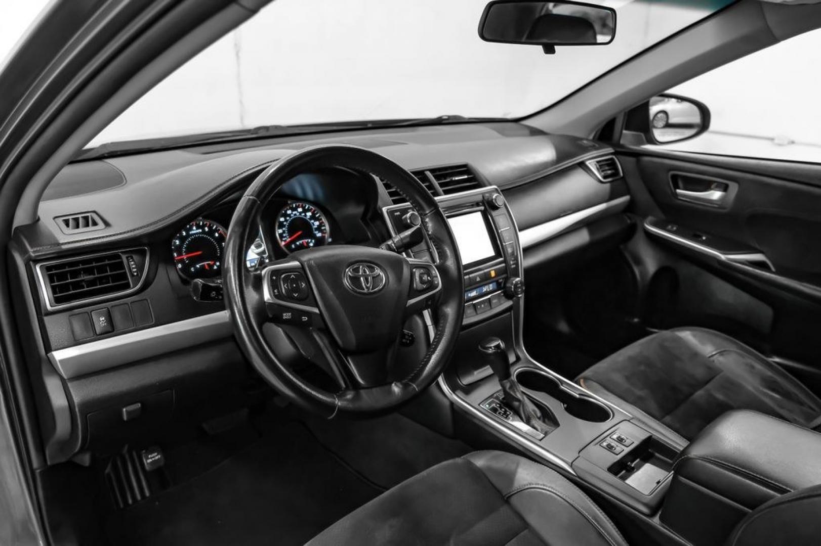 2015 Predawn Gray Mica /Black Toyota Camry XSE (4T1BF1FK9FU) with an 2.5L I4 SMPI DOHC engine, Automatic transmission, located at 15300 Midway Rd., Addison, TX, 75001, (972) 702-0011, 32.958321, -96.838074- Photo#2