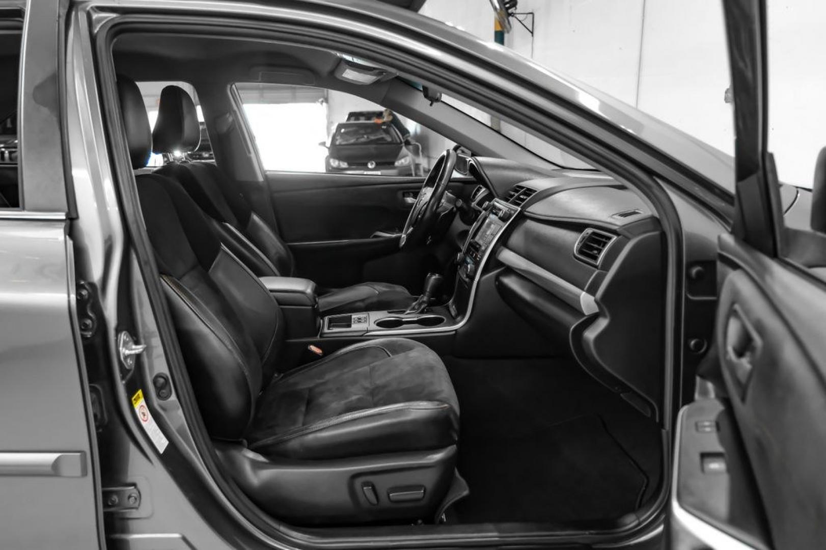 2015 Predawn Gray Mica /Black Toyota Camry XSE (4T1BF1FK9FU) with an 2.5L I4 SMPI DOHC engine, Automatic transmission, located at 15300 Midway Rd., Addison, TX, 75001, (972) 702-0011, 32.958321, -96.838074- Photo#34