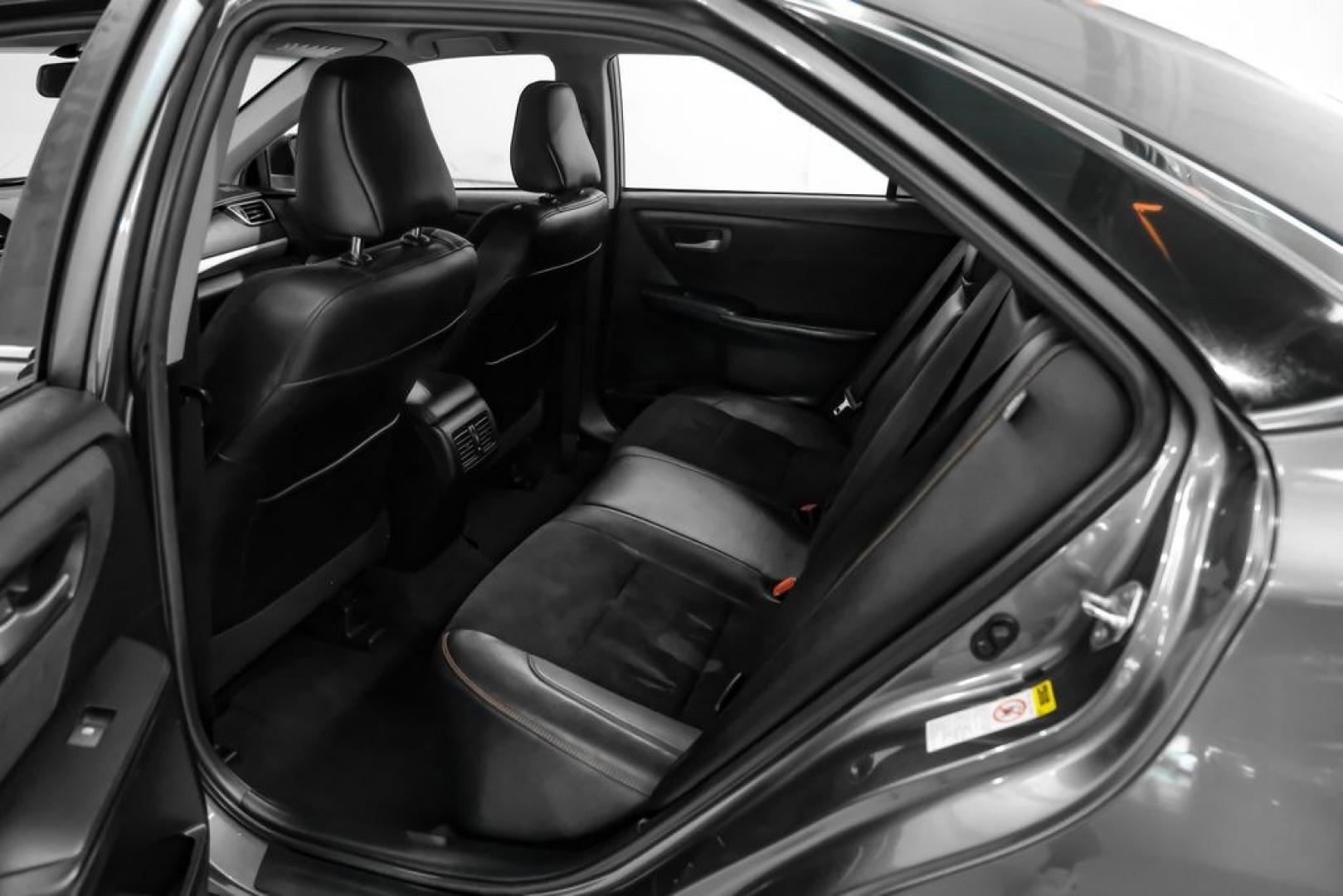 2015 Predawn Gray Mica /Black Toyota Camry XSE (4T1BF1FK9FU) with an 2.5L I4 SMPI DOHC engine, Automatic transmission, located at 15300 Midway Rd., Addison, TX, 75001, (972) 702-0011, 32.958321, -96.838074- Photo#38