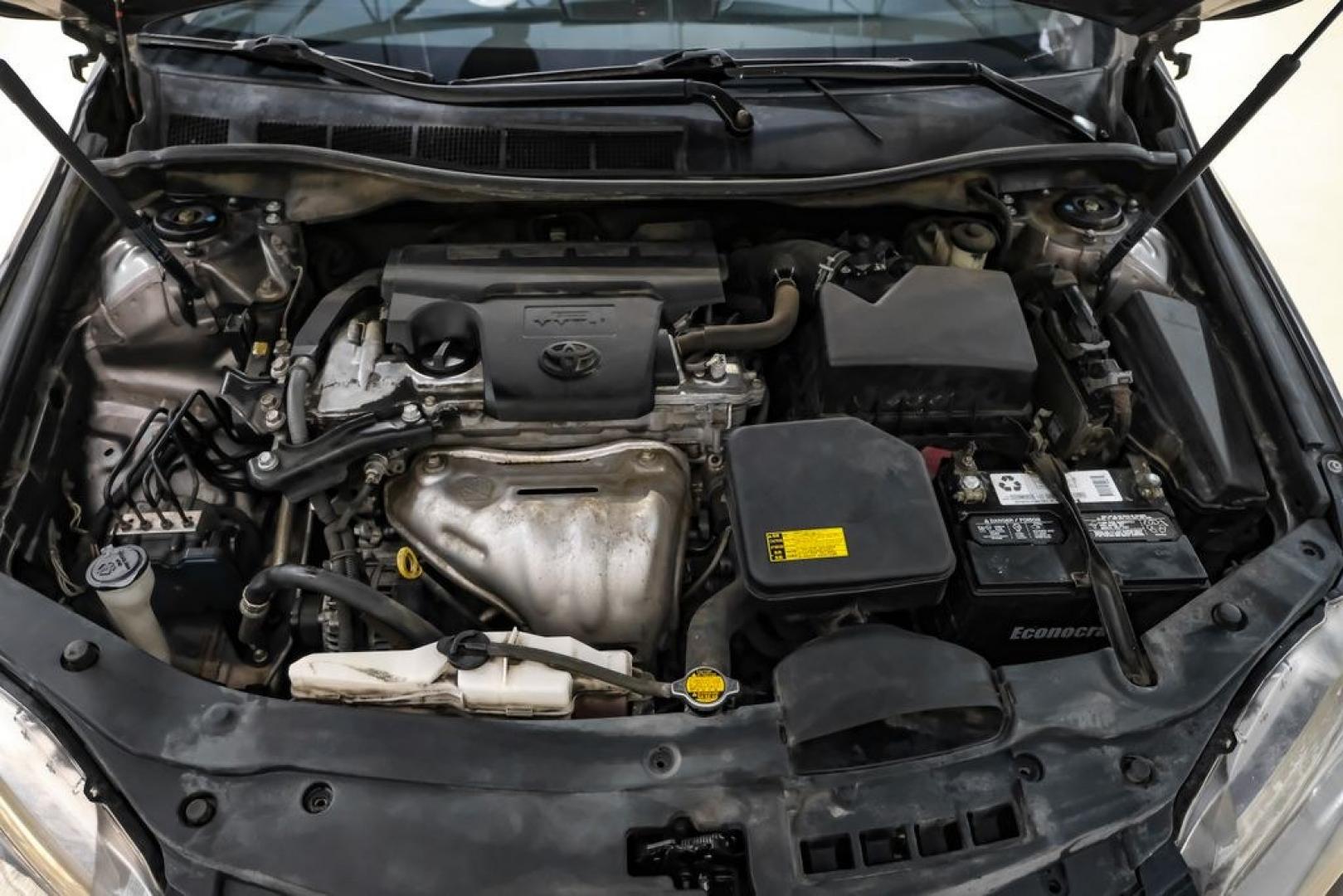 2015 Predawn Gray Mica /Black Toyota Camry XSE (4T1BF1FK9FU) with an 2.5L I4 SMPI DOHC engine, Automatic transmission, located at 15300 Midway Rd., Addison, TX, 75001, (972) 702-0011, 32.958321, -96.838074- Photo#50