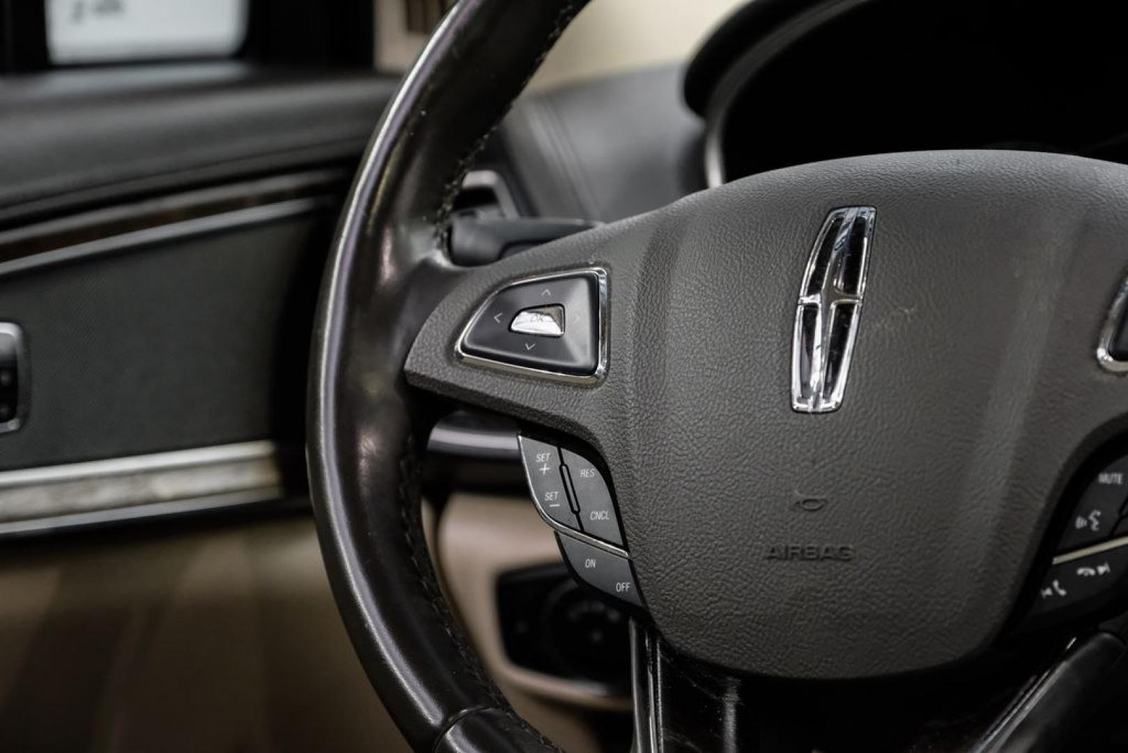 2017 White Gold Metallic /Cappuccino Lincoln MKX Reserve (2LMPJ6LR8HB) with an 3.7L V6 Ti-VCT 24V engine, Automatic transmission, located at 15300 Midway Rd., Addison, TX, 75001, (972) 702-0011, 32.958321, -96.838074- Photo#17