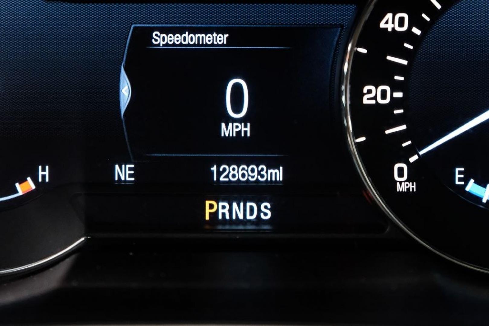 2017 White Gold Metallic /Cappuccino Lincoln MKX Reserve (2LMPJ6LR8HB) with an 3.7L V6 Ti-VCT 24V engine, Automatic transmission, located at 15300 Midway Rd., Addison, TX, 75001, (972) 702-0011, 32.958321, -96.838074- Photo#20