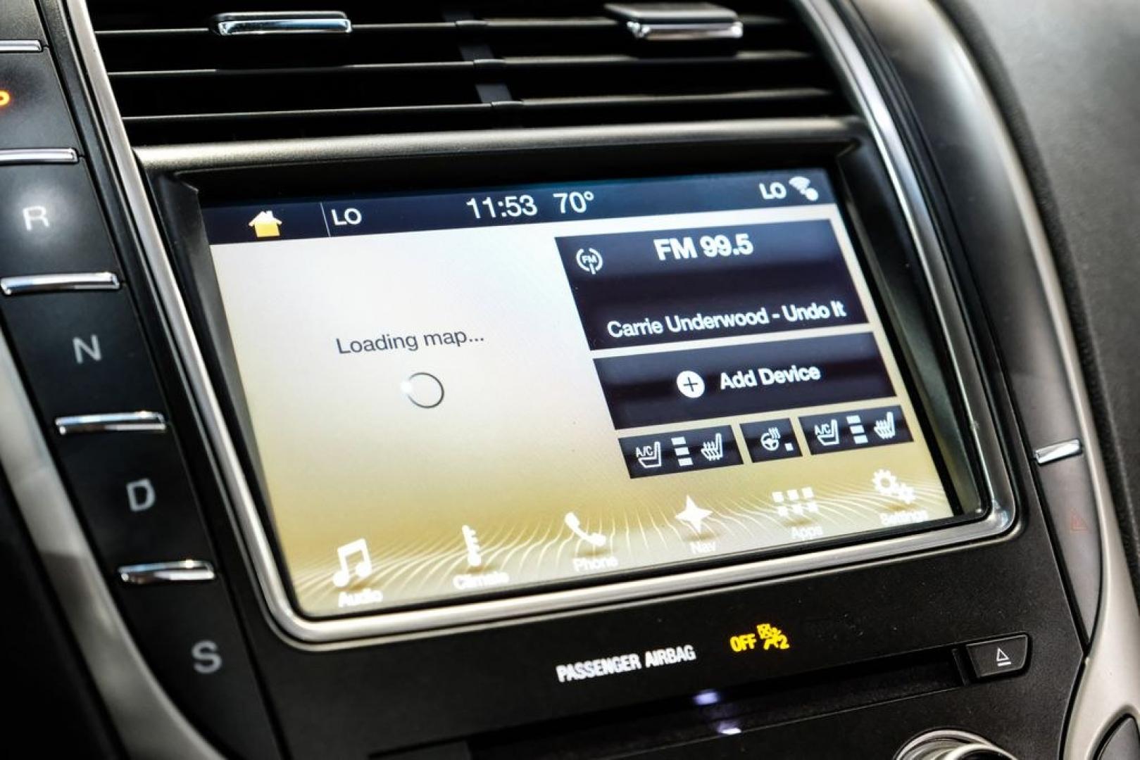 2017 White Gold Metallic /Cappuccino Lincoln MKX Reserve (2LMPJ6LR8HB) with an 3.7L V6 Ti-VCT 24V engine, Automatic transmission, located at 15300 Midway Rd., Addison, TX, 75001, (972) 702-0011, 32.958321, -96.838074- Photo#25