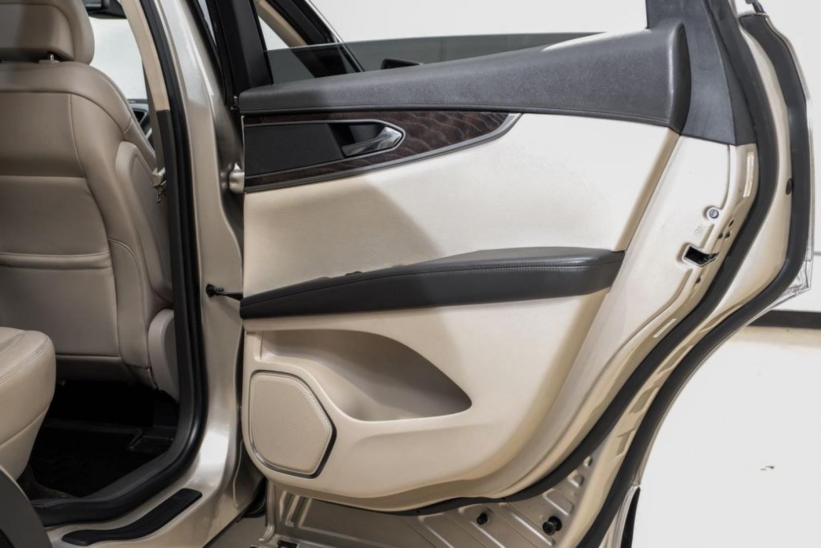2017 White Gold Metallic /Cappuccino Lincoln MKX Reserve (2LMPJ6LR8HB) with an 3.7L V6 Ti-VCT 24V engine, Automatic transmission, located at 15300 Midway Rd., Addison, TX, 75001, (972) 702-0011, 32.958321, -96.838074- Photo#43