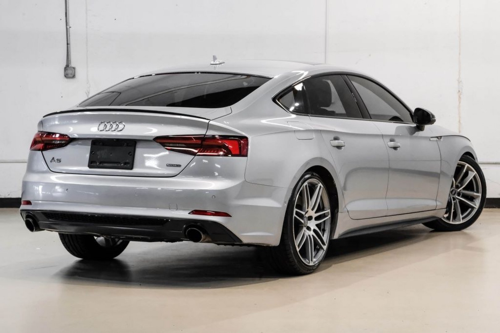 2019 Silver Metallic /Black Audi A5 Sportback Prestige (WAUFNCF55KA) with an 2.0L 4-Cylinder TFSI engine, Automatic transmission, located at 15300 Midway Rd., Addison, TX, 75001, (972) 702-0011, 32.958321, -96.838074- Photo#8
