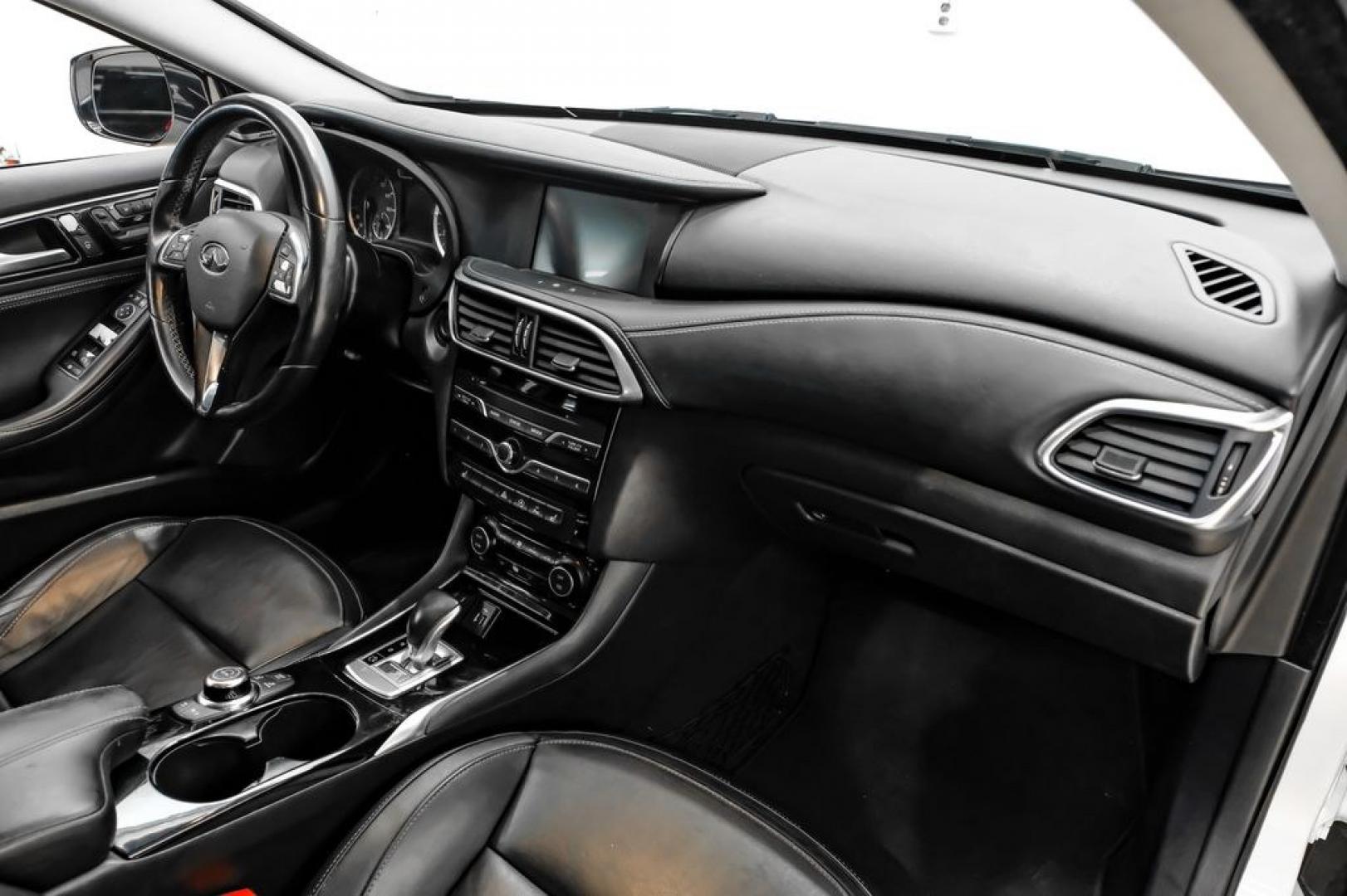 2017 Majestic /Graphite INFINITI QX30 Premium (SJKCH5CR3HA) with an 2.0L I4 Turbocharged engine, Automatic transmission, located at 15300 Midway Rd., Addison, TX, 75001, (972) 702-0011, 32.958321, -96.838074- Photo#11