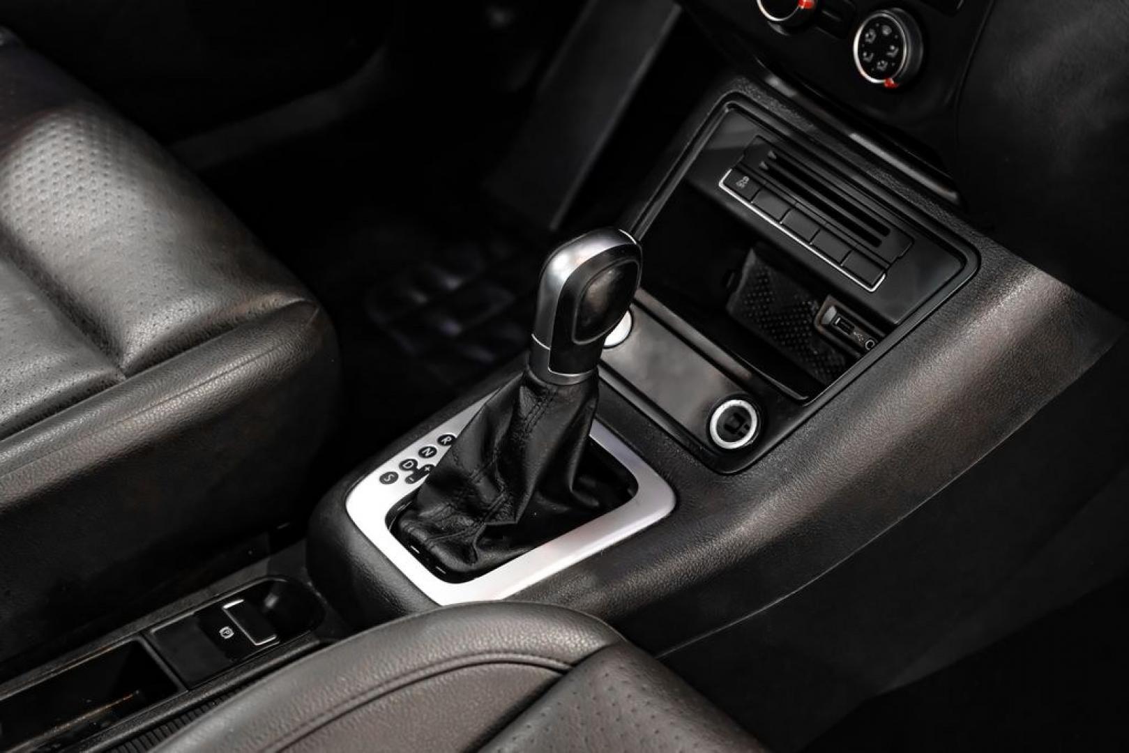 2017 Reflex Silver Metallic /Charcoal Black Volkswagen Tiguan 2.0T Wolfsburg Edition (WVGSV7AX8HK) with an 2.0L TSI DOHC engine, Automatic transmission, located at 15300 Midway Rd., Addison, TX, 75001, (972) 702-0011, 32.958321, -96.838074- Photo#21