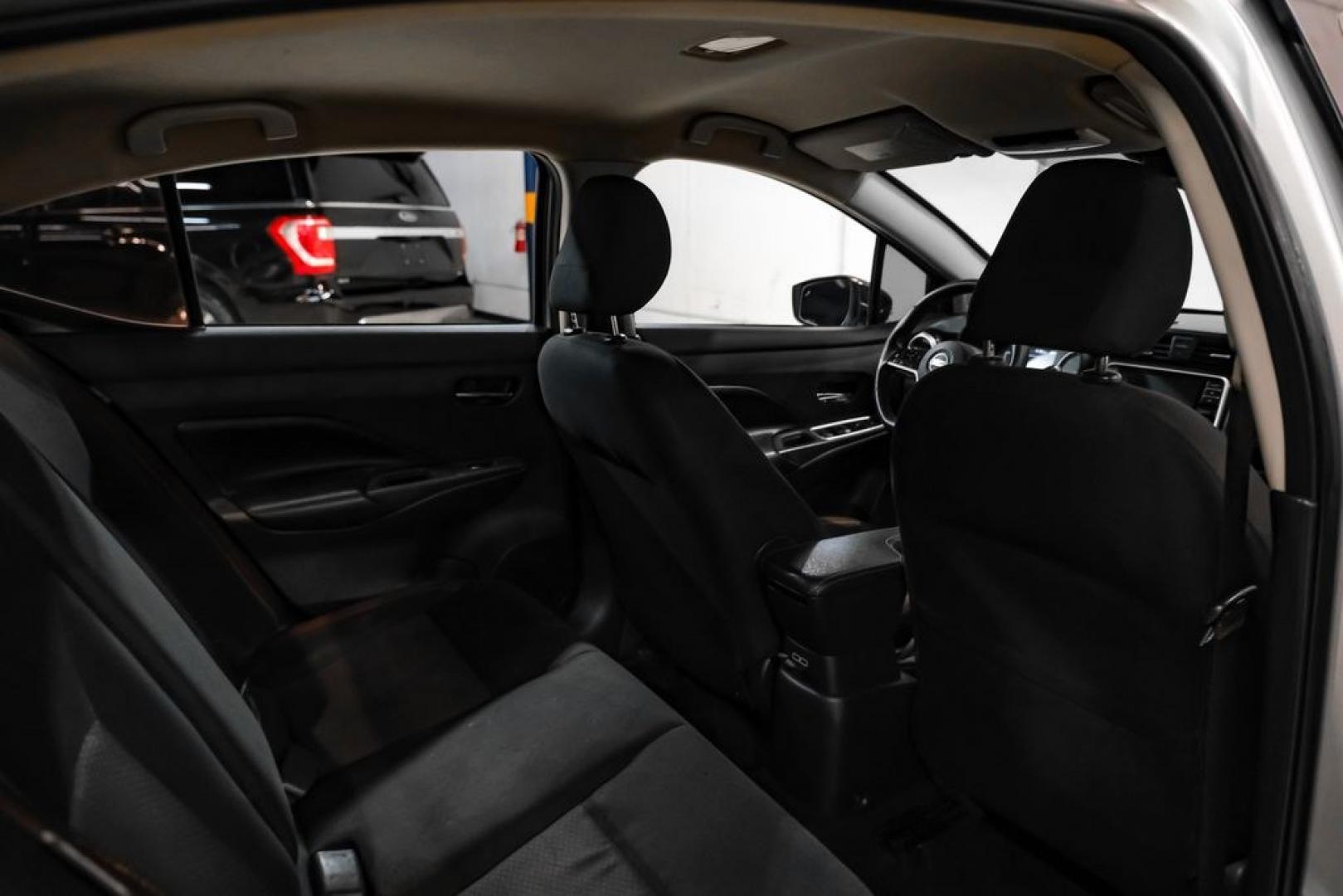 2020 Brilliant Silver Metallic /Sport Interior Nissan Versa 1.6 SR (3N1CN8FV2LL) with an 1.6L 4-Cylinder DOHC 16V engine, CVT transmission, located at 15300 Midway Rd., Addison, TX, 75001, (972) 702-0011, 32.958321, -96.838074- Photo#31