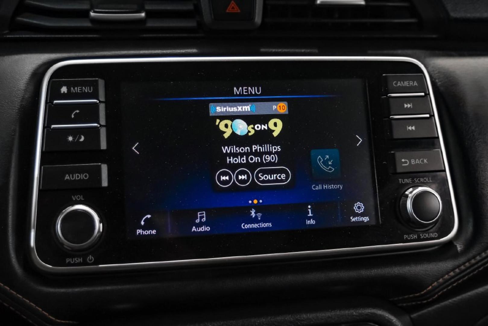 2020 Brilliant Silver Metallic /Sport Interior Nissan Versa 1.6 SR (3N1CN8FV2LL) with an 1.6L 4-Cylinder DOHC 16V engine, CVT transmission, located at 15300 Midway Rd., Addison, TX, 75001, (972) 702-0011, 32.958321, -96.838074- Photo#24