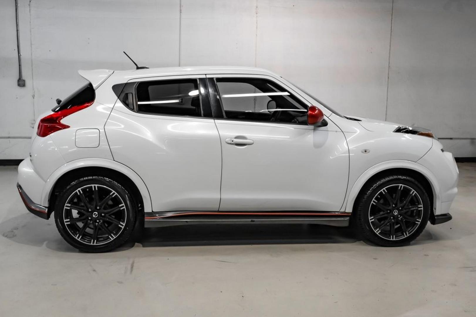 2013 Pearl White /Nismo Nissan Juke NISMO (JN8AF5MRXDT) with an 1.6L I4 DOHC 16V engine, Manual transmission, located at 15300 Midway Rd., Addison, TX, 75001, (972) 702-0011, 32.958321, -96.838074- Photo#6