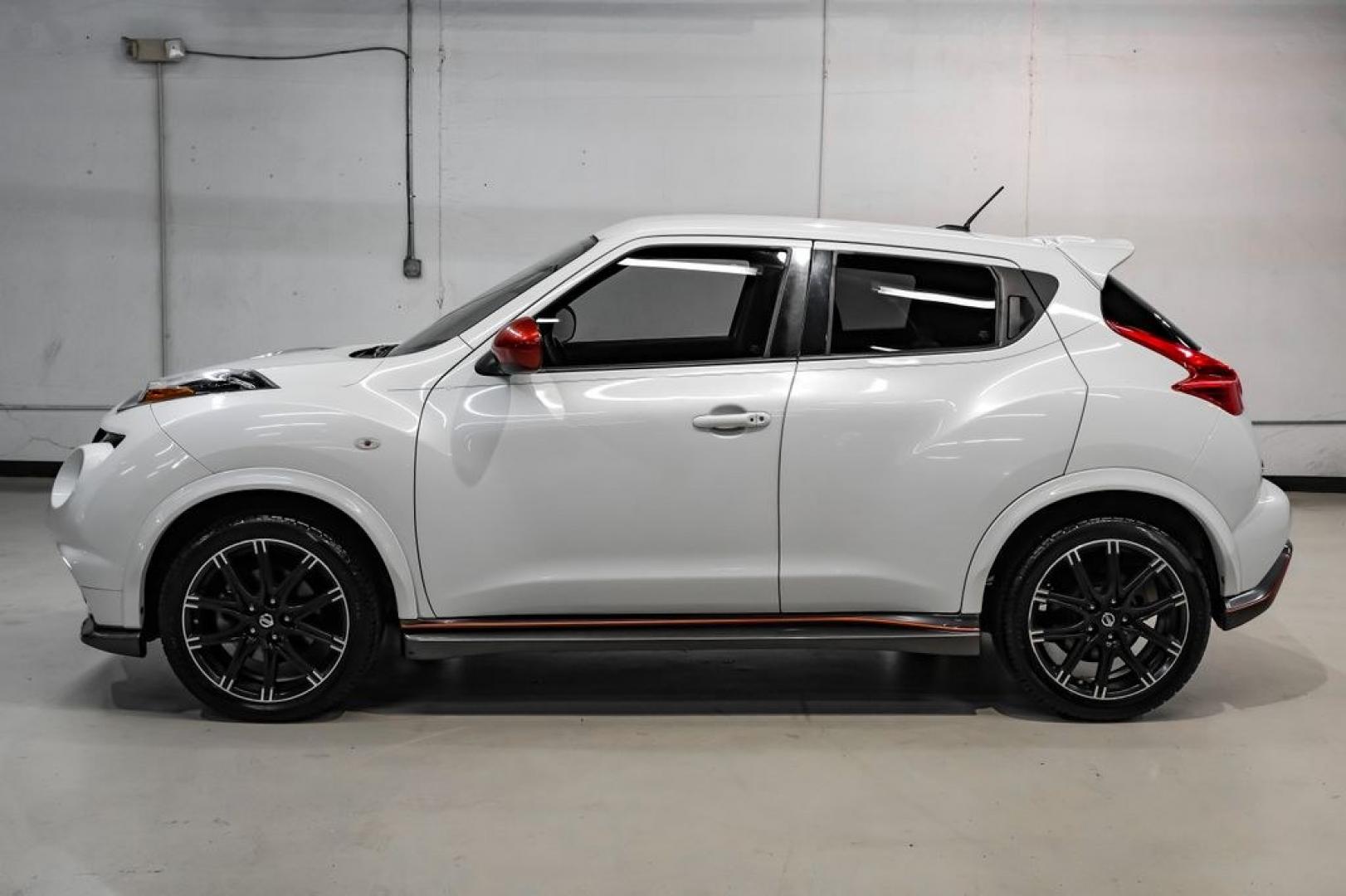 2013 Pearl White /Nismo Nissan Juke NISMO (JN8AF5MRXDT) with an 1.6L I4 DOHC 16V engine, Manual transmission, located at 15300 Midway Rd., Addison, TX, 75001, (972) 702-0011, 32.958321, -96.838074- Photo#10