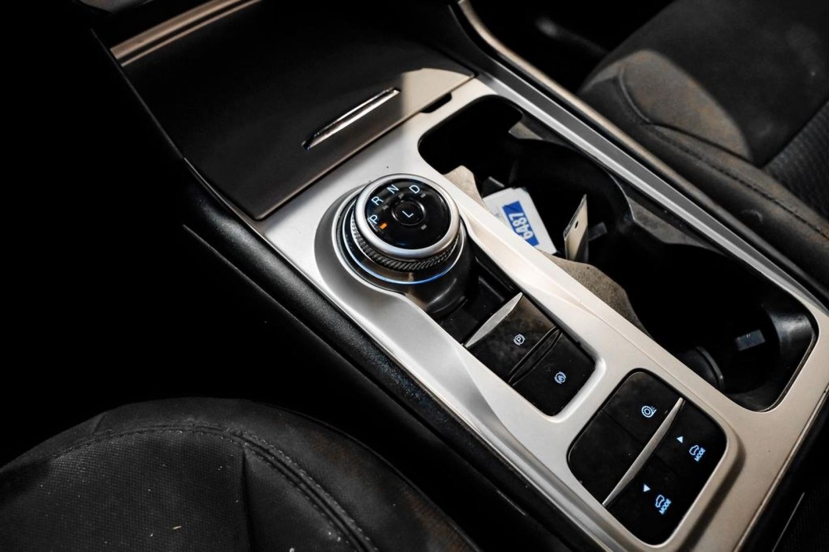 2023 White Metallic /Ebony Ford Explorer XLT (1FMSK7DHXPG) with an 2.3L EcoBoost I-4 engine, Automatic transmission, located at 15300 Midway Rd., Addison, TX, 75001, (972) 702-0011, 32.958321, -96.838074- Photo#22