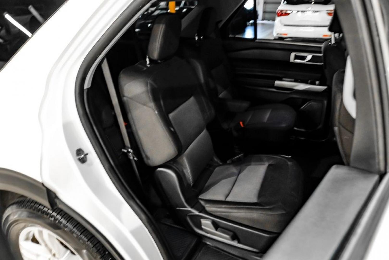 2023 White Metallic /Ebony Ford Explorer XLT (1FMSK7DHXPG) with an 2.3L EcoBoost I-4 engine, Automatic transmission, located at 15300 Midway Rd., Addison, TX, 75001, (972) 702-0011, 32.958321, -96.838074- Photo#32