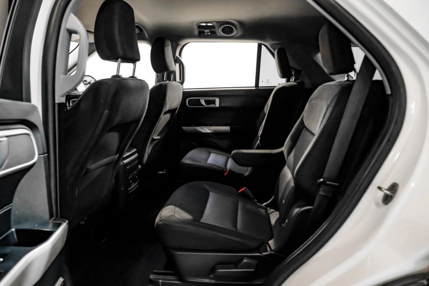 2023 White Metallic /Ebony Ford Explorer XLT (1FMSK7DHXPG) with an 2.3L EcoBoost I-4 engine, Automatic transmission, located at 15300 Midway Rd., Addison, TX, 75001, (972) 702-0011, 32.958321, -96.838074- Photo#36