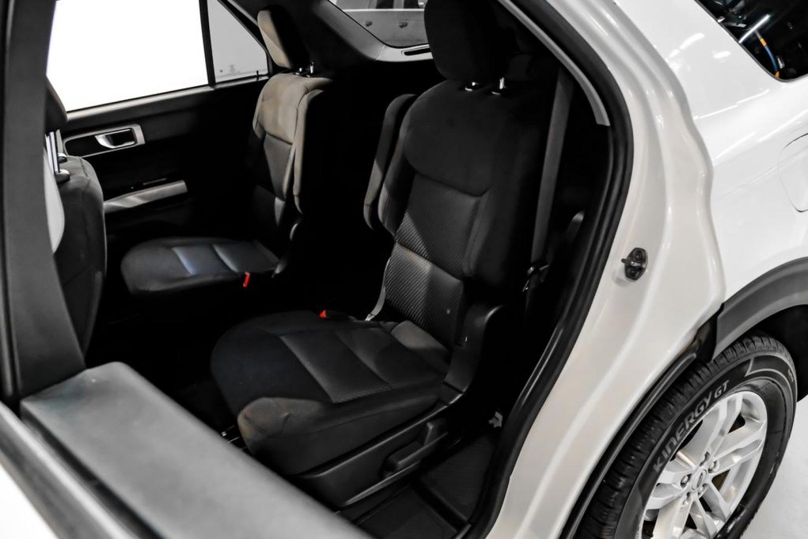 2023 White Metallic /Ebony Ford Explorer XLT (1FMSK7DHXPG) with an 2.3L EcoBoost I-4 engine, Automatic transmission, located at 15300 Midway Rd., Addison, TX, 75001, (972) 702-0011, 32.958321, -96.838074- Photo#37