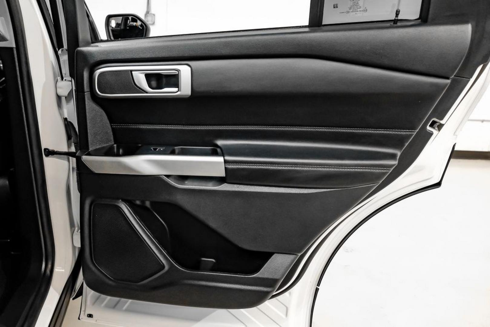 2023 White Metallic /Ebony Ford Explorer XLT (1FMSK7DHXPG) with an 2.3L EcoBoost I-4 engine, Automatic transmission, located at 15300 Midway Rd., Addison, TX, 75001, (972) 702-0011, 32.958321, -96.838074- Photo#45