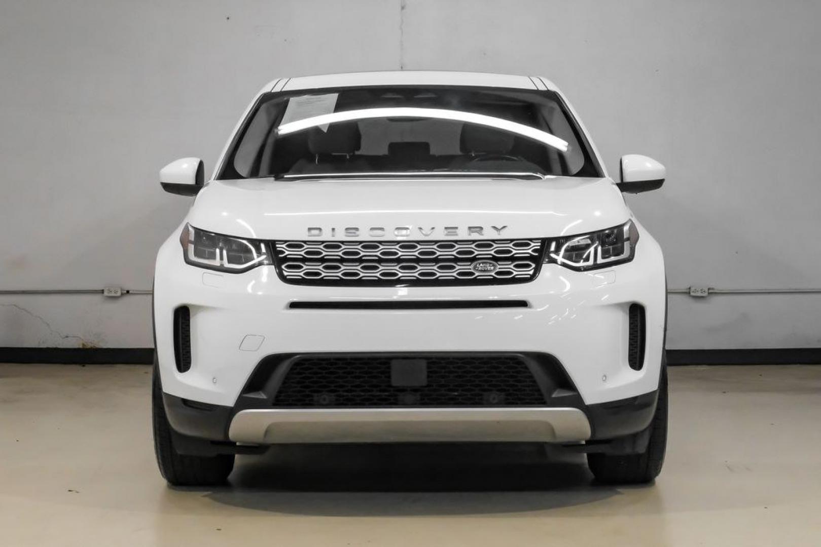 2022 Fuji White /Acorn Land Rover Discovery Sport S (SALCJ2FX0NH) with an 2.0L I4 Turbocharged engine, Automatic transmission, located at 15300 Midway Rd., Addison, TX, 75001, (972) 702-0011, 32.958321, -96.838074- Photo#7
