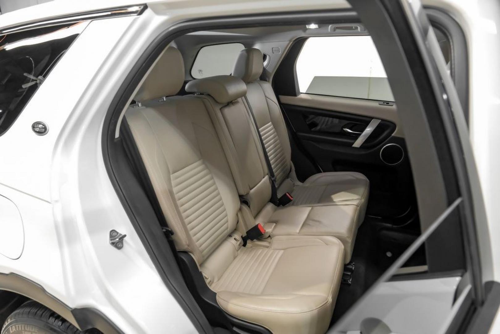 2022 Fuji White /Acorn Land Rover Discovery Sport S (SALCJ2FX0NH) with an 2.0L I4 Turbocharged engine, Automatic transmission, located at 15300 Midway Rd., Addison, TX, 75001, (972) 702-0011, 32.958321, -96.838074- Photo#43