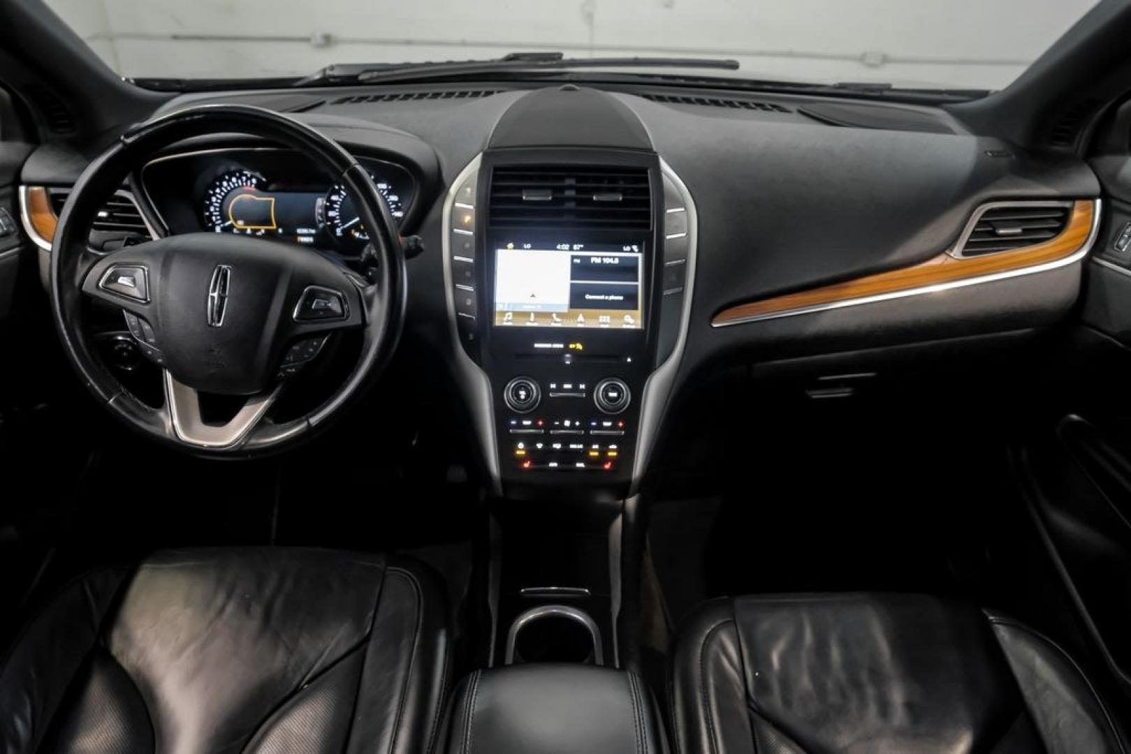 2019 Burgundy /Ebony Lincoln MKC Select (5LMCJ2C97KU) with an 2.0L I4 engine, Automatic transmission, located at 15300 Midway Rd., Addison, TX, 75001, (972) 702-0011, 32.958321, -96.838074- Photo#19