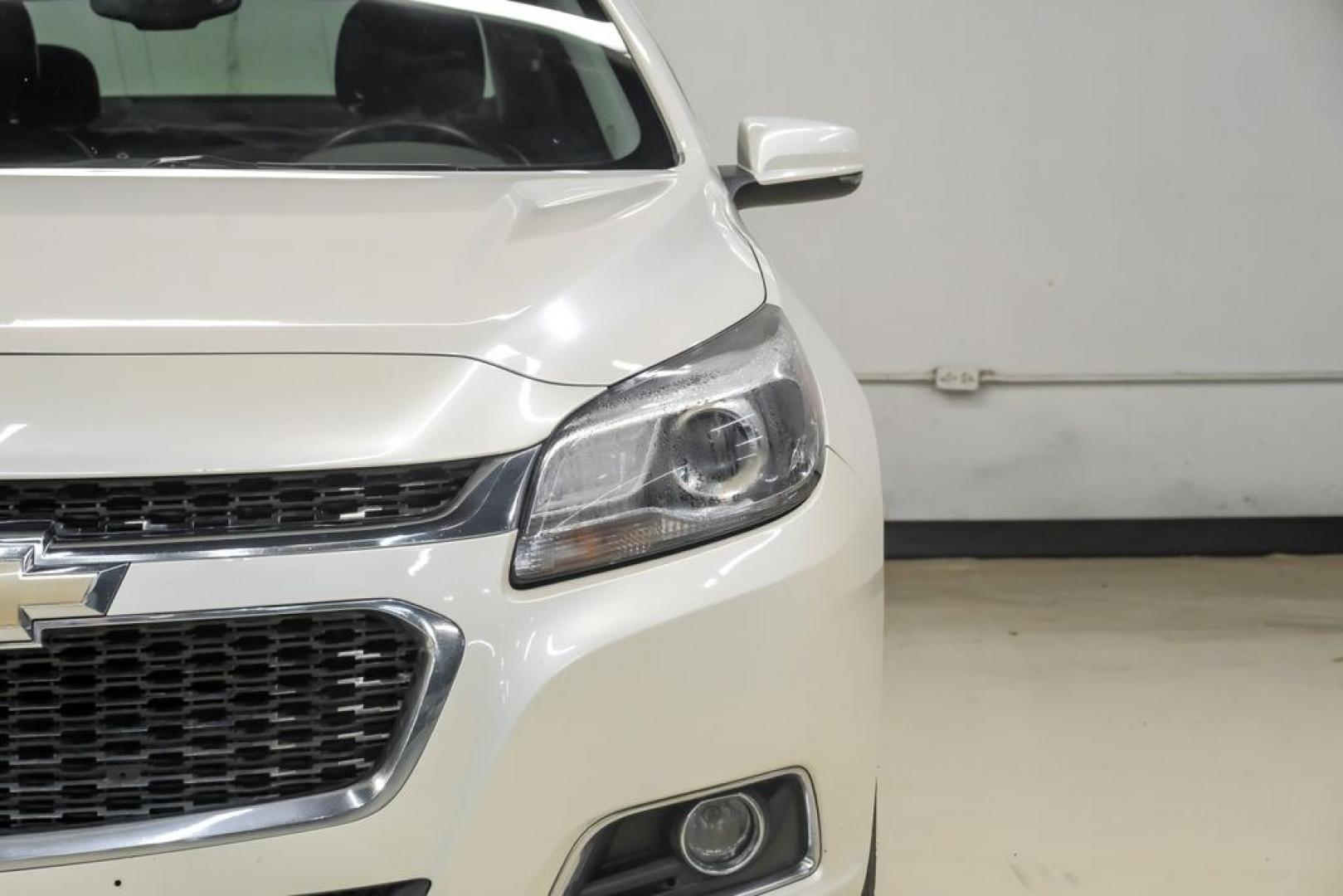 2014 White Diamond Clearcoat /Jet Black/Brownstone Chevrolet Malibu LTZ (1G11J5SX5EF) with an 2.0L 4-Cylinder DGI DOHC VVT Turbocharged engine, Automatic transmission, located at 15300 Midway Rd., Addison, TX, 75001, (972) 702-0011, 32.958321, -96.838074- Photo#52