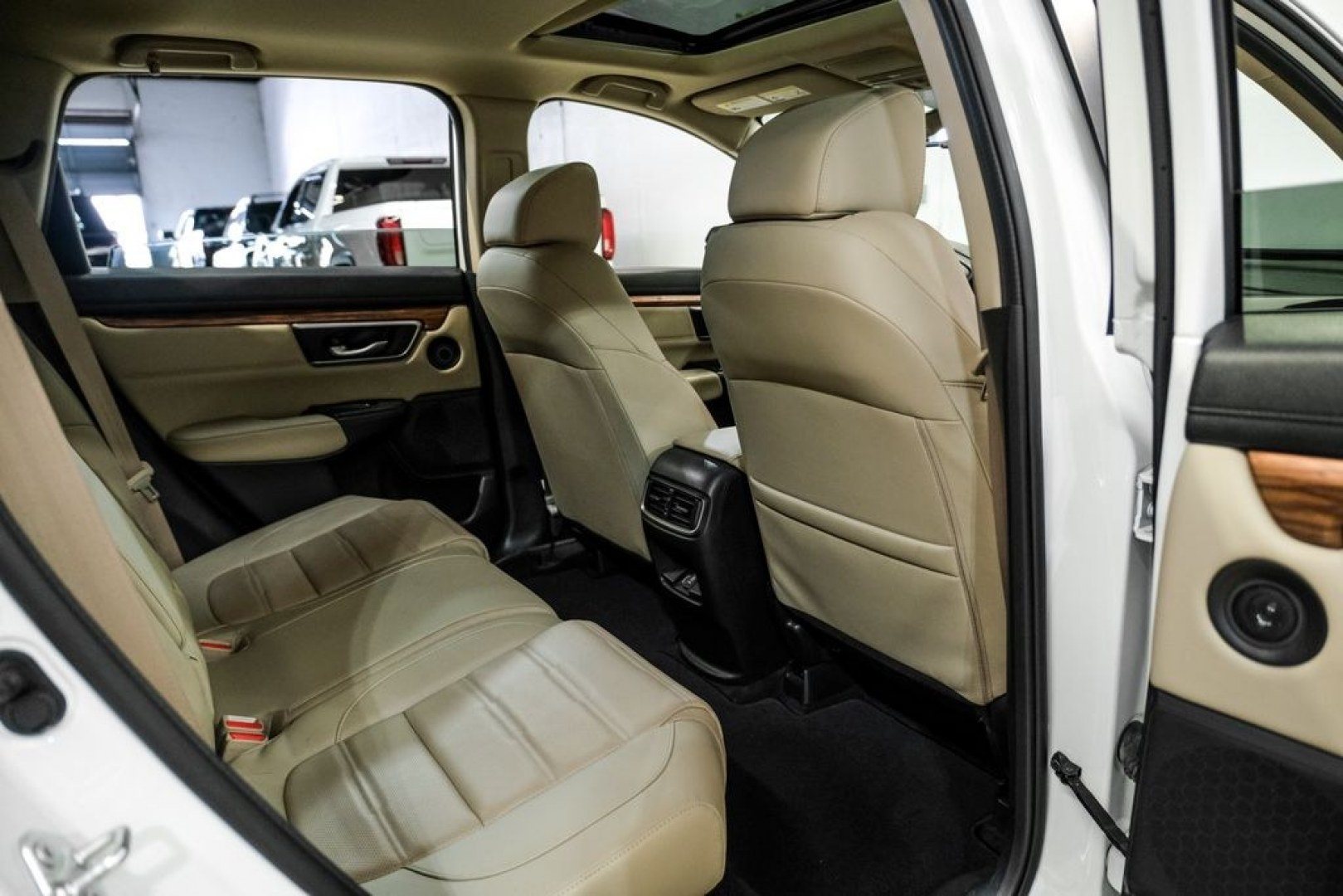 2021 Platinum White Pearl /Ivory Honda CR-V Hybrid Touring (7FART6H9XME) with an 2.0L I4 DOHC 16V engine, CVT transmission, located at 15300 Midway Rd., Addison, TX, 75001, (972) 702-0011, 32.958321, -96.838074- Photo#37