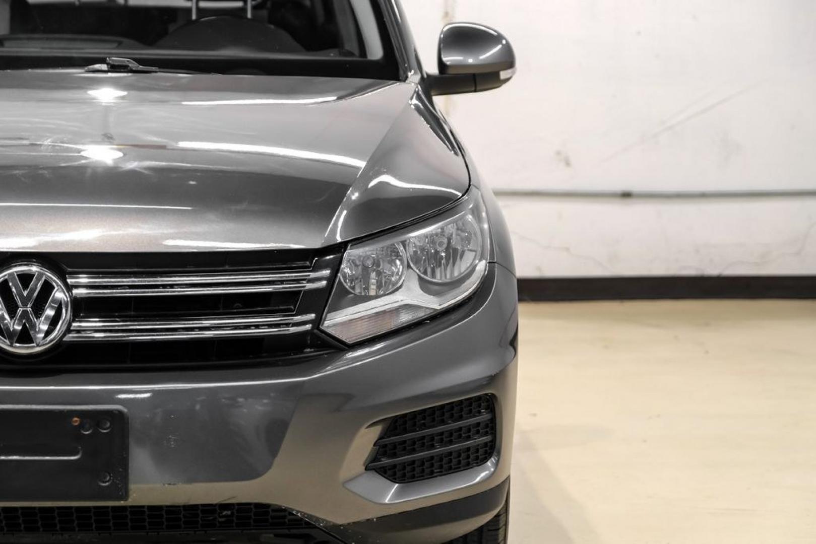 2016 Pepper / Gray /Two-Tone Beige/Black Volkswagen Tiguan S (WVGBV7AX0GW) with an 2.0L 4-Cylinder Turbocharged engine, Automatic transmission, located at 15300 Midway Rd., Addison, TX, 75001, (972) 702-0011, 32.958321, -96.838074- Photo#44