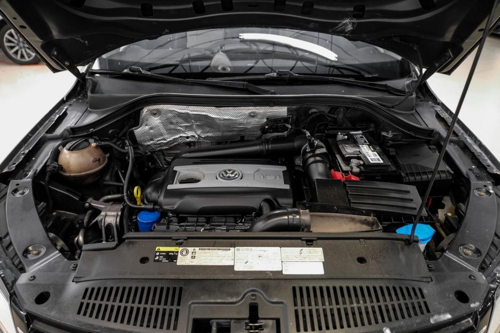 2016 Pepper / Gray /Two-Tone Beige/Black Volkswagen Tiguan S (WVGBV7AX0GW) with an 2.0L 4-Cylinder Turbocharged engine, Automatic transmission, located at 15300 Midway Rd., Addison, TX, 75001, (972) 702-0011, 32.958321, -96.838074- Photo#48