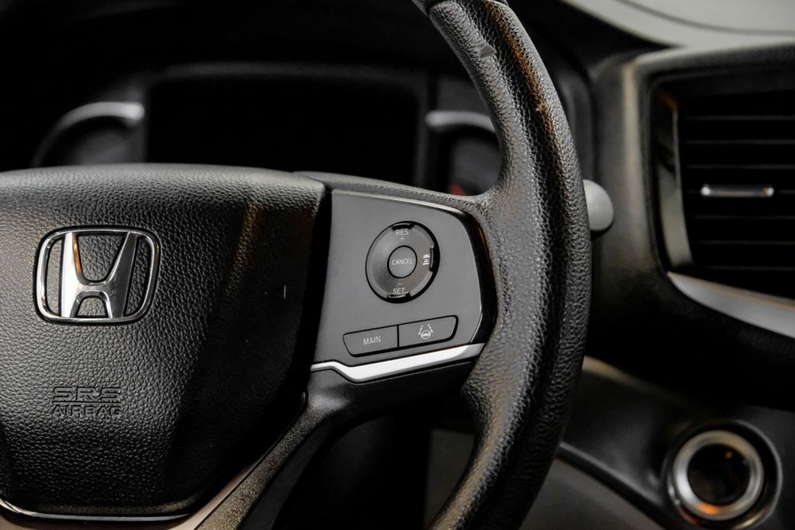 2020 Lunar Silver Metallic /Black Honda Pilot LX (5FNYF5H13LB) with an 3.5L V6 24V SOHC i-VTEC engine, Automatic transmission, located at 15300 Midway Rd., Addison, TX, 75001, (972) 702-0011, 32.958321, -96.838074- Photo#19