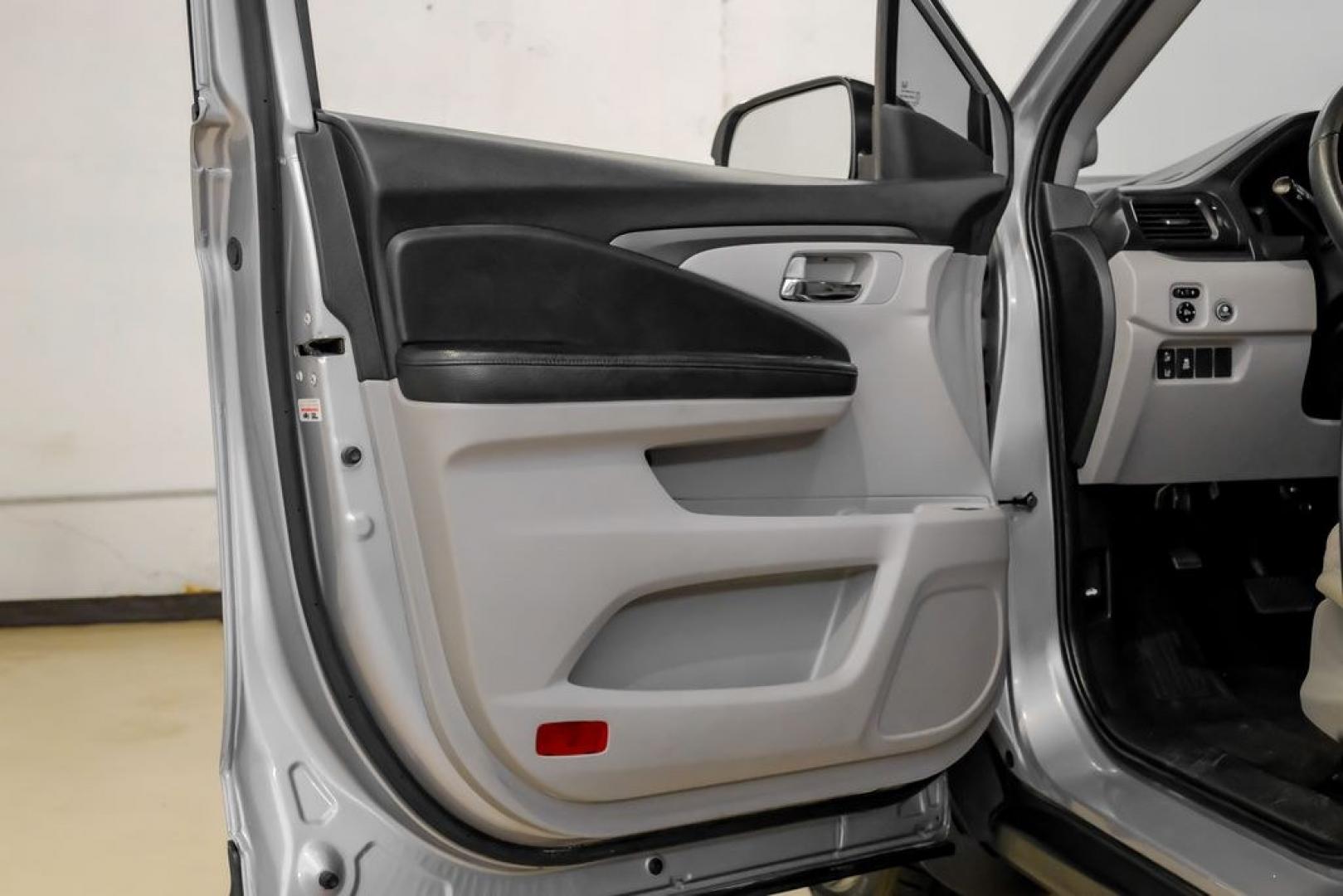 2020 Lunar Silver Metallic /Black Honda Pilot LX (5FNYF5H13LB) with an 3.5L V6 24V SOHC i-VTEC engine, Automatic transmission, located at 15300 Midway Rd., Addison, TX, 75001, (972) 702-0011, 32.958321, -96.838074- Photo#45