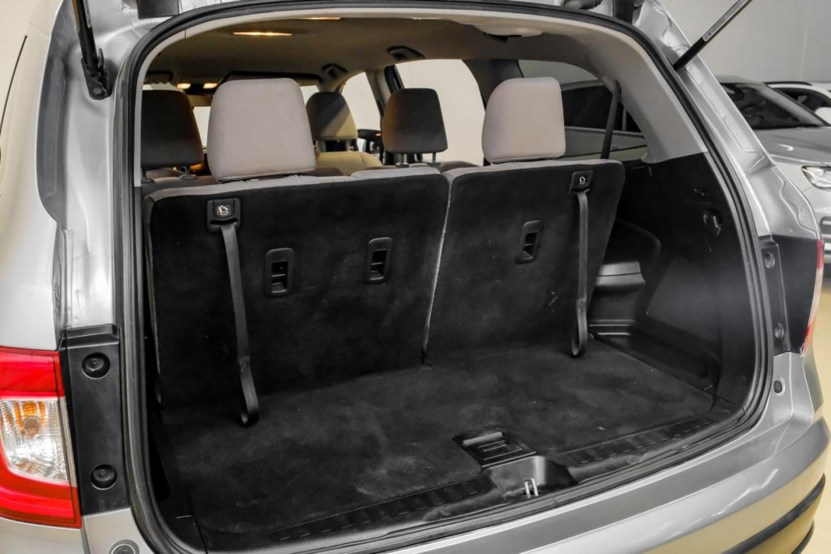 2020 Lunar Silver Metallic /Black Honda Pilot LX (5FNYF5H13LB) with an 3.5L V6 24V SOHC i-VTEC engine, Automatic transmission, located at 15300 Midway Rd., Addison, TX, 75001, (972) 702-0011, 32.958321, -96.838074- Photo#58