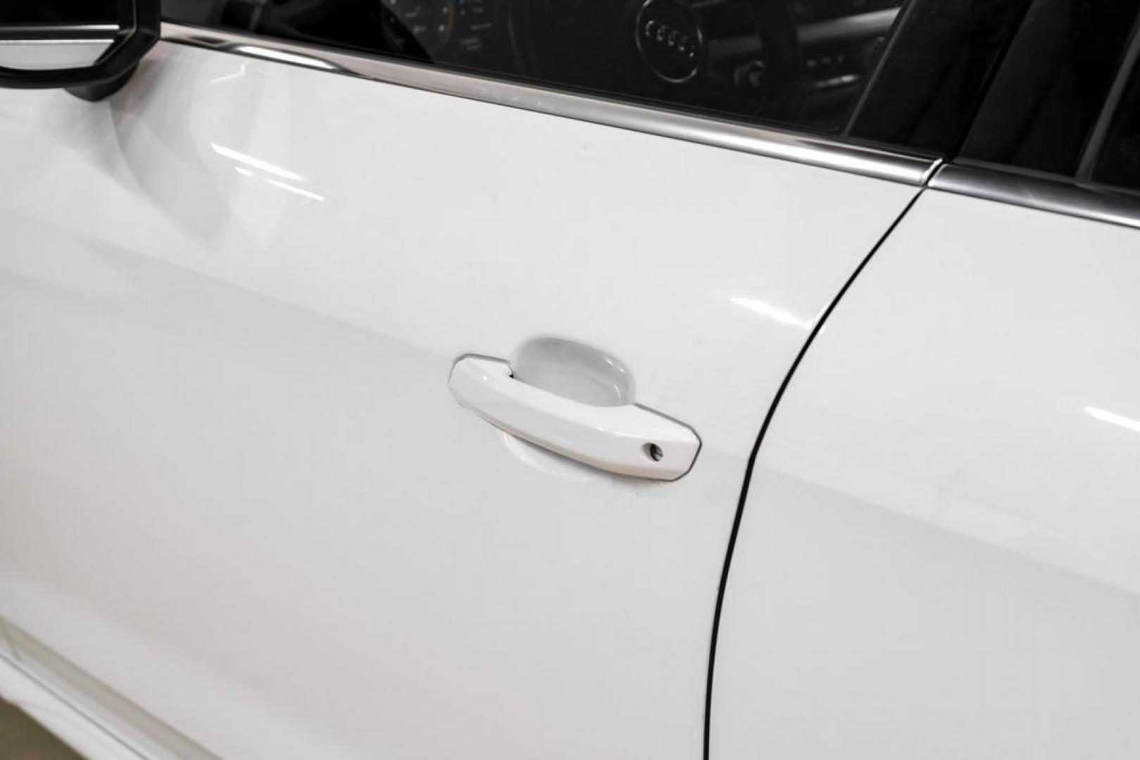 2020 Ibis White /Black Audi A4 45 Premium Plus (WAUENAF48LN) with an 2.0L I4 TFSI DOHC engine, Automatic transmission, located at 15300 Midway Rd., Addison, TX, 75001, (972) 702-0011, 32.958321, -96.838074- Photo#41