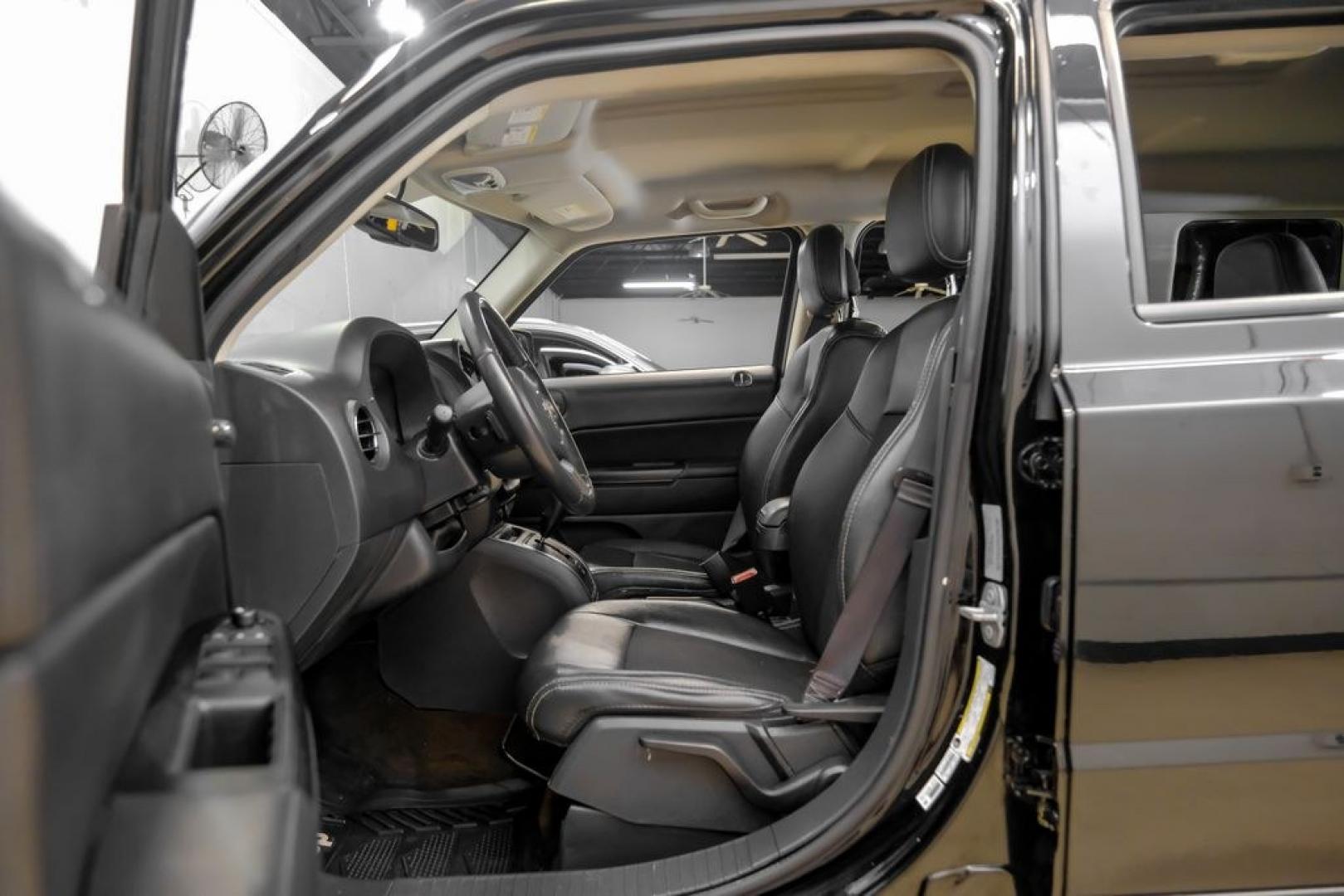2017 Black Clearcoat /Gray Jeep Patriot Sport (1C4NJPBAXHD) with an 2.0L I4 DOHC 16V Dual VVT engine, CVT transmission, located at 15300 Midway Rd., Addison, TX, 75001, (972) 702-0011, 32.958321, -96.838074- Photo#3