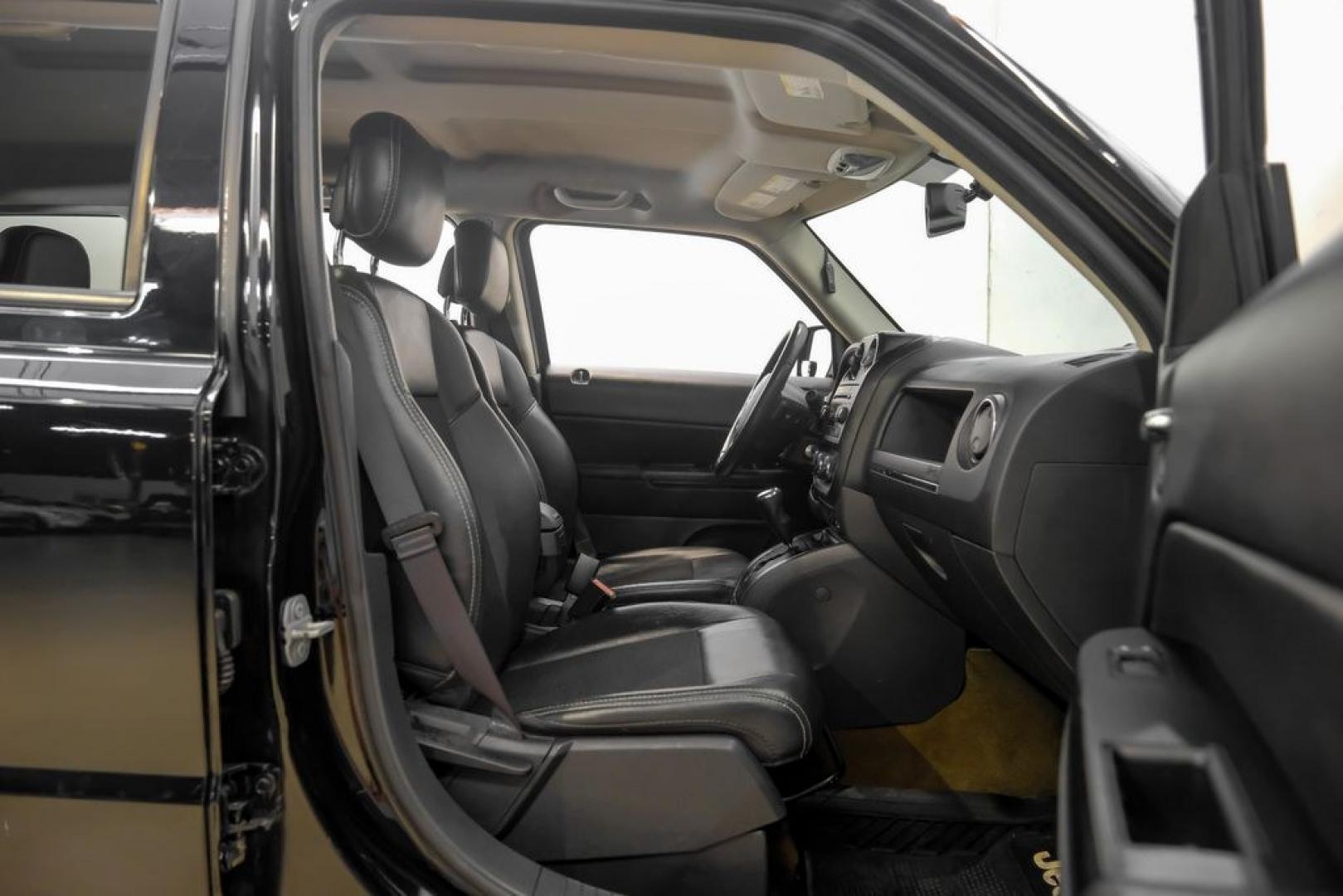 2017 Black Clearcoat /Gray Jeep Patriot Sport (1C4NJPBAXHD) with an 2.0L I4 DOHC 16V Dual VVT engine, CVT transmission, located at 15300 Midway Rd., Addison, TX, 75001, (972) 702-0011, 32.958321, -96.838074- Photo#34