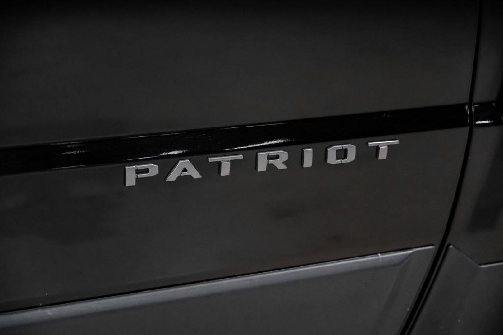 2017 Black Clearcoat /Gray Jeep Patriot Sport (1C4NJPBAXHD) with an 2.0L I4 DOHC 16V Dual VVT engine, CVT transmission, located at 15300 Midway Rd., Addison, TX, 75001, (972) 702-0011, 32.958321, -96.838074- Photo#50