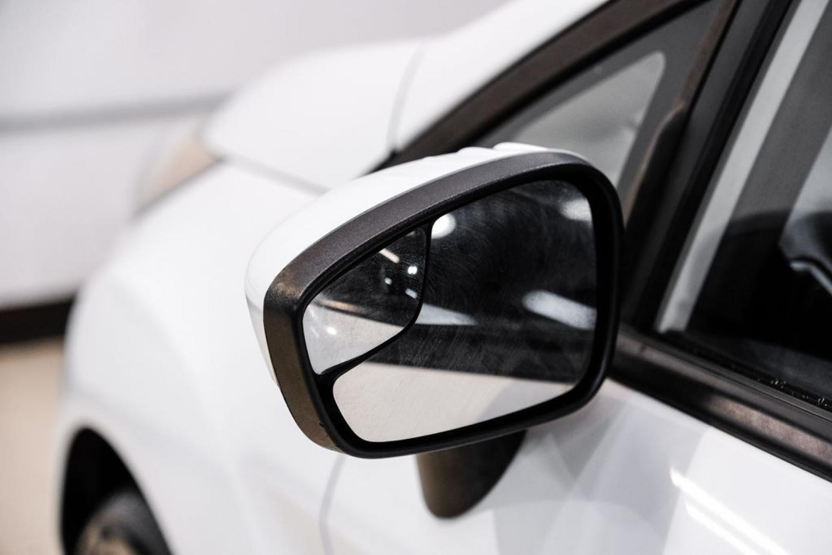 2019 Oxford White /Black Ford Fiesta SE (3FADP4BJ6KM) with an 1.6L I4 Ti-VCT engine, Automatic transmission, located at 15300 Midway Rd., Addison, TX, 75001, (972) 702-0011, 32.958321, -96.838074- Photo#43