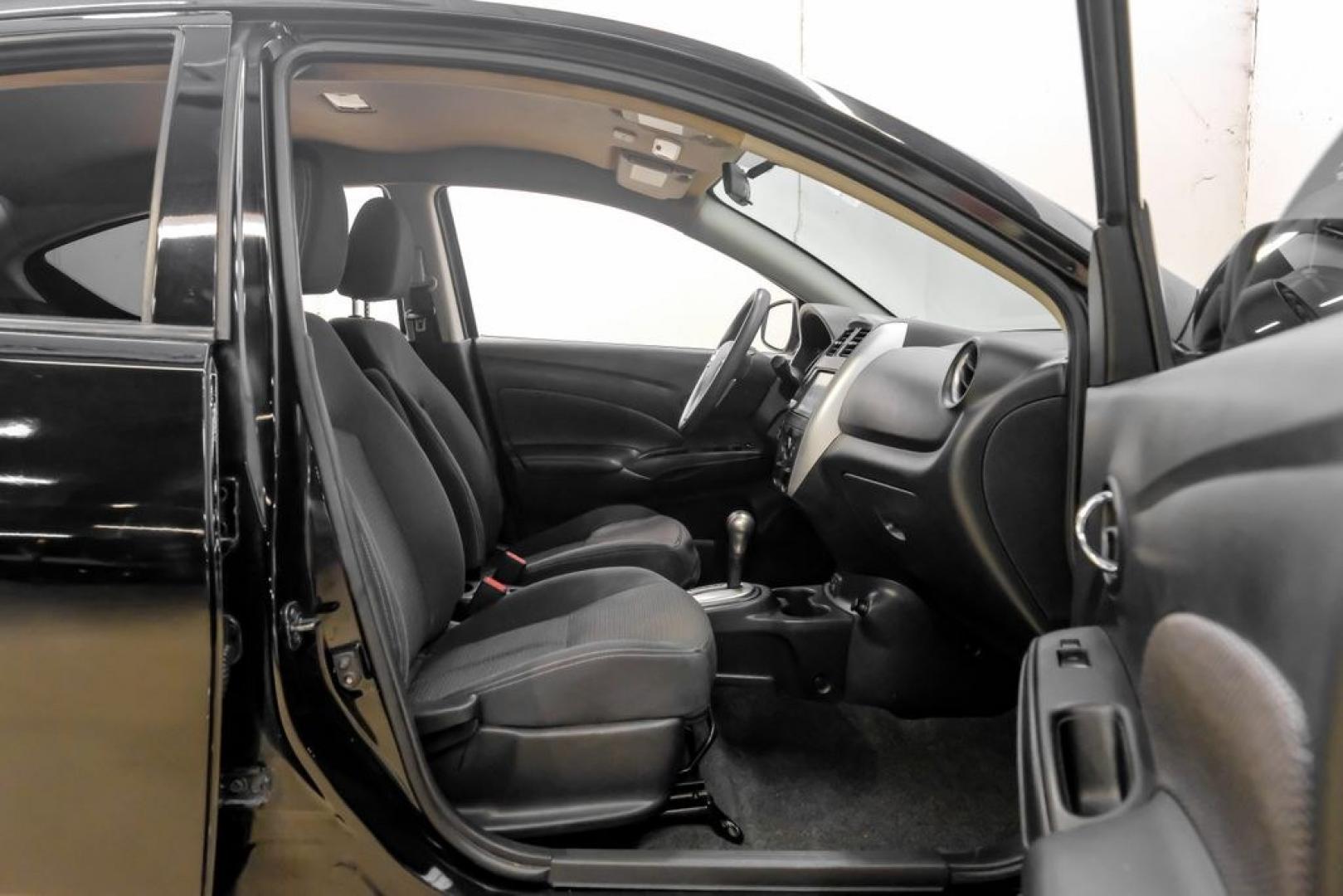 2019 Super Black /Charcoal Nissan Versa 1.6 SV (3N1CN7AP0KL) with an 1.6L 4-Cylinder DOHC 16V engine, CVT transmission, located at 15300 Midway Rd., Addison, TX, 75001, (972) 702-0011, 32.958321, -96.838074- Photo#37
