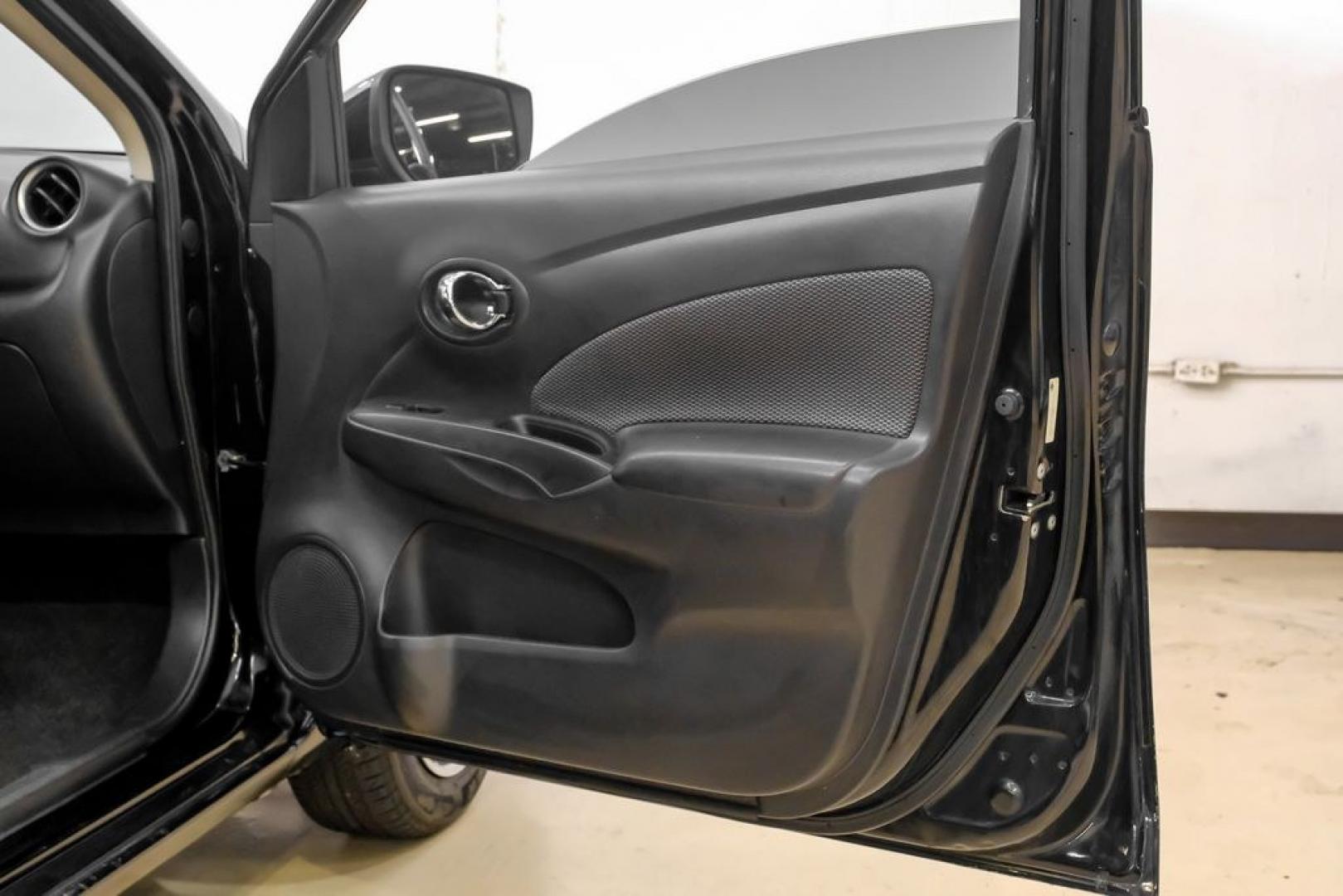 2019 Super Black /Charcoal Nissan Versa 1.6 SV (3N1CN7AP0KL) with an 1.6L 4-Cylinder DOHC 16V engine, CVT transmission, located at 15300 Midway Rd., Addison, TX, 75001, (972) 702-0011, 32.958321, -96.838074- Photo#48