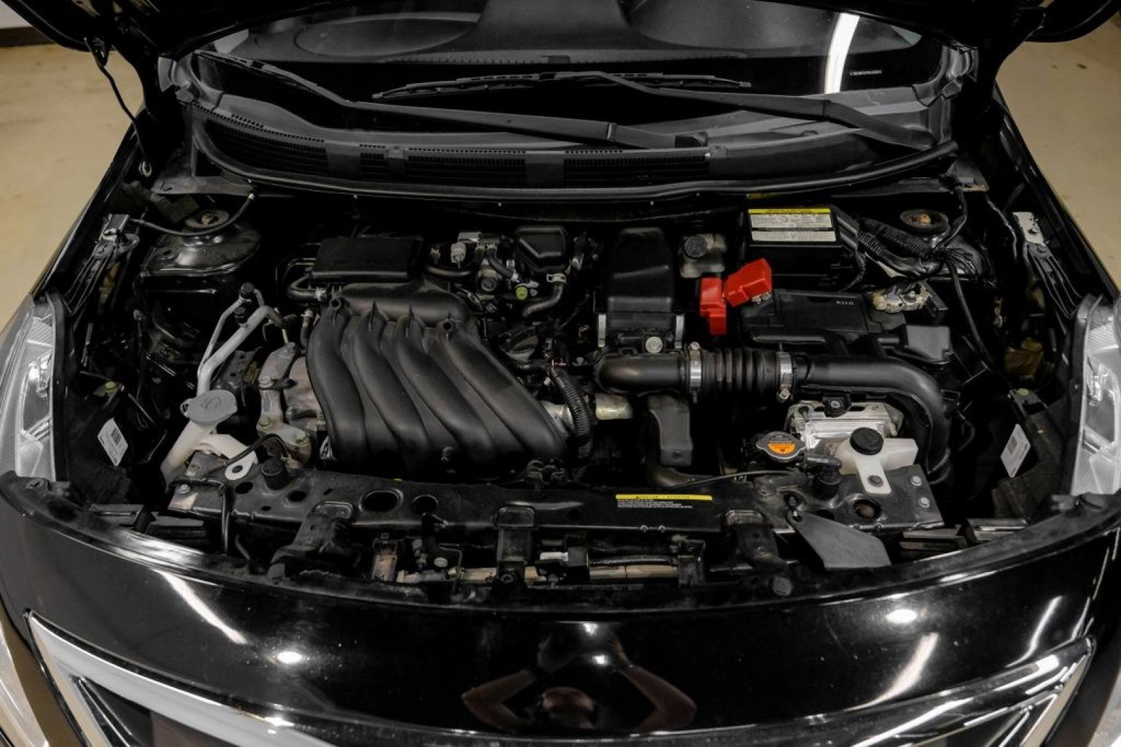 2019 Super Black /Charcoal Nissan Versa 1.6 SV (3N1CN7AP0KL) with an 1.6L 4-Cylinder DOHC 16V engine, CVT transmission, located at 15300 Midway Rd., Addison, TX, 75001, (972) 702-0011, 32.958321, -96.838074- Photo#55