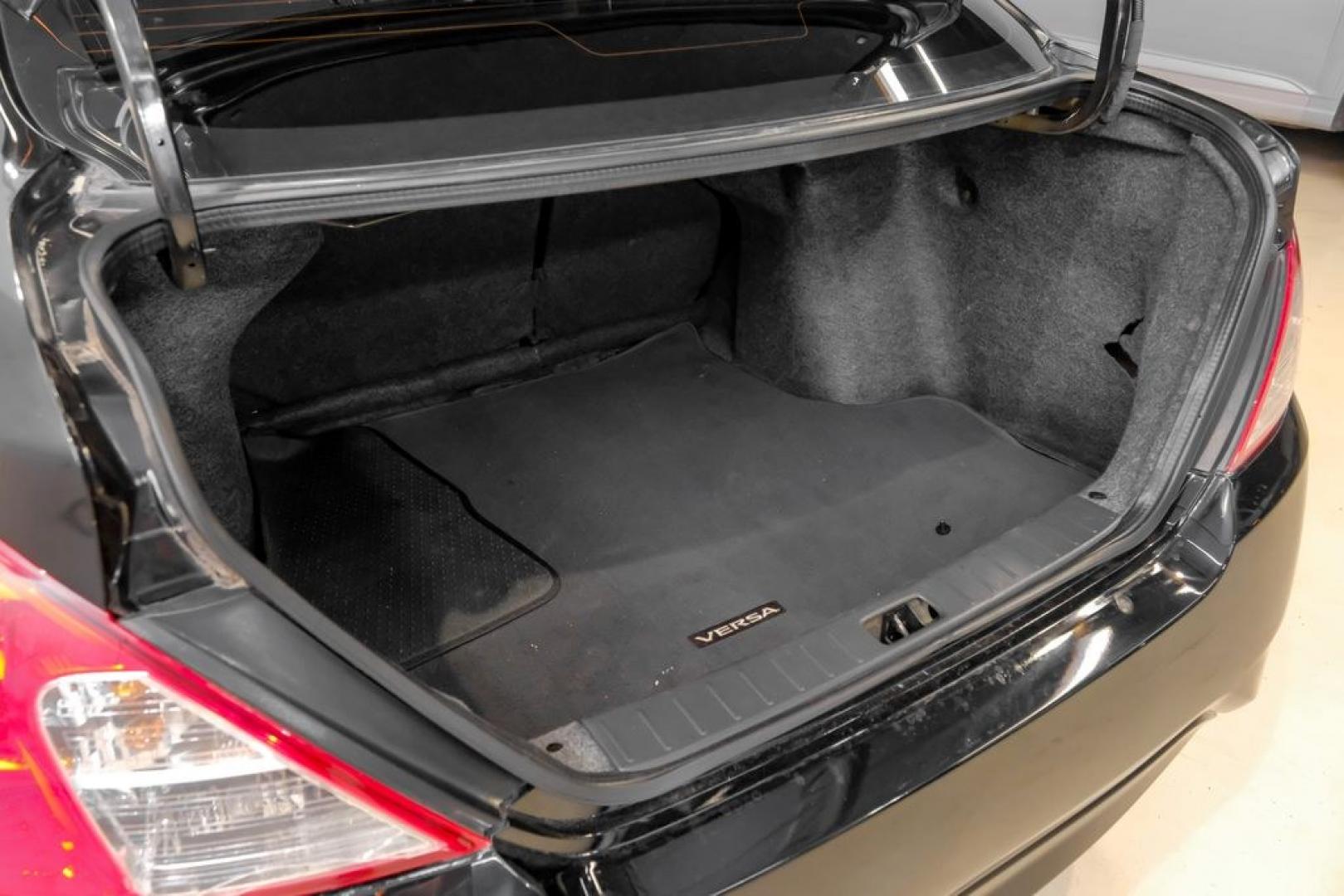 2019 Super Black /Charcoal Nissan Versa 1.6 SV (3N1CN7AP0KL) with an 1.6L 4-Cylinder DOHC 16V engine, CVT transmission, located at 15300 Midway Rd., Addison, TX, 75001, (972) 702-0011, 32.958321, -96.838074- Photo#58
