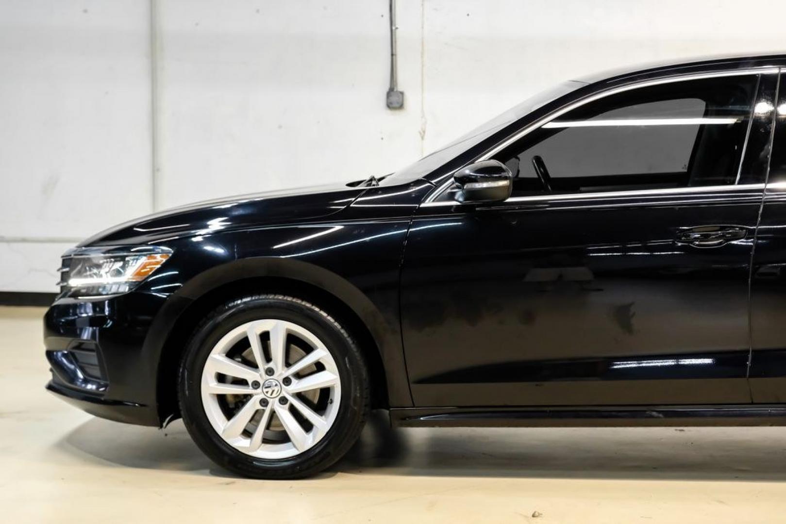2020 Deep Black Pearl /Titan Black Volkswagen Passat 2.0T SE (1VWSA7A38LC) with an 2.0L I4 TSI Turbocharged engine, Automatic transmission, located at 15300 Midway Rd., Addison, TX, 75001, (972) 702-0011, 32.958321, -96.838074- Photo#11