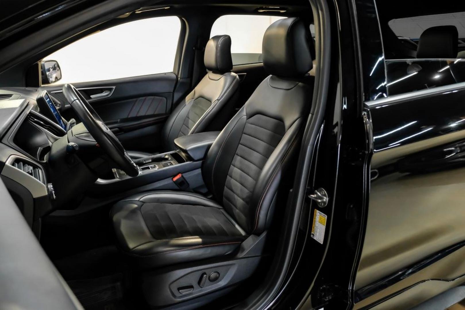 2024 Black Metallic /Ebony Ford Edge ST Line (2FMPK4J9XRB) with an EcoBoost 2.0L I4 GTDi DOHC Turbocharged VCT engine, Automatic transmission, located at 15300 Midway Rd., Addison, TX, 75001, (972) 702-0011, 32.958321, -96.838074- Photo#27