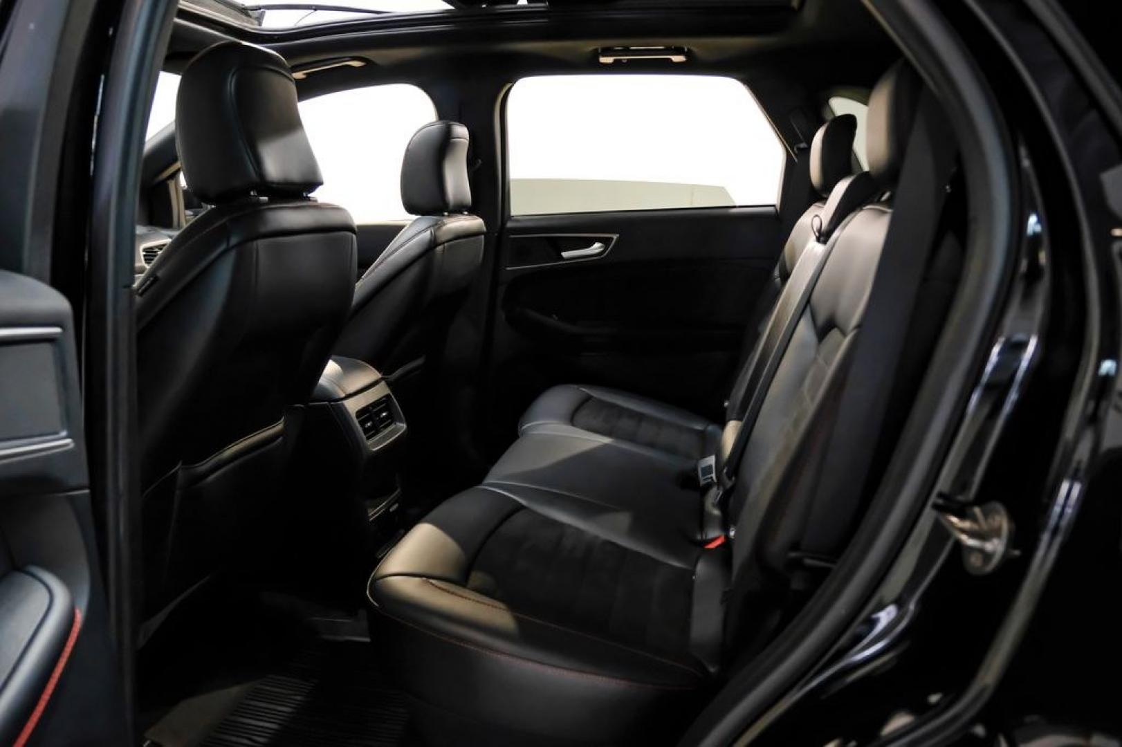 2024 Black Metallic /Ebony Ford Edge ST Line (2FMPK4J9XRB) with an EcoBoost 2.0L I4 GTDi DOHC Turbocharged VCT engine, Automatic transmission, located at 15300 Midway Rd., Addison, TX, 75001, (972) 702-0011, 32.958321, -96.838074- Photo#34