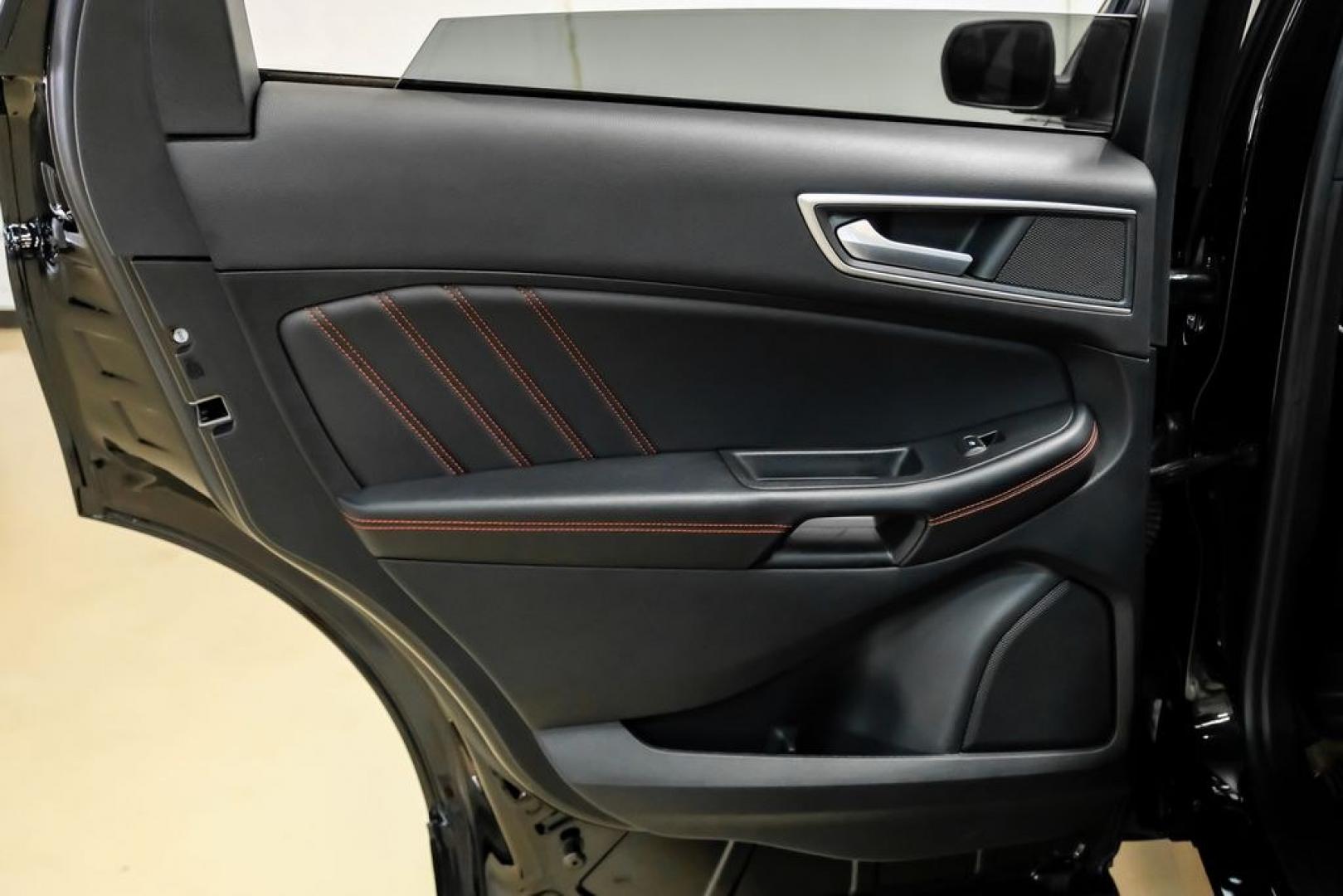 2024 Black Metallic /Ebony Ford Edge ST Line (2FMPK4J9XRB) with an EcoBoost 2.0L I4 GTDi DOHC Turbocharged VCT engine, Automatic transmission, located at 15300 Midway Rd., Addison, TX, 75001, (972) 702-0011, 32.958321, -96.838074- Photo#40