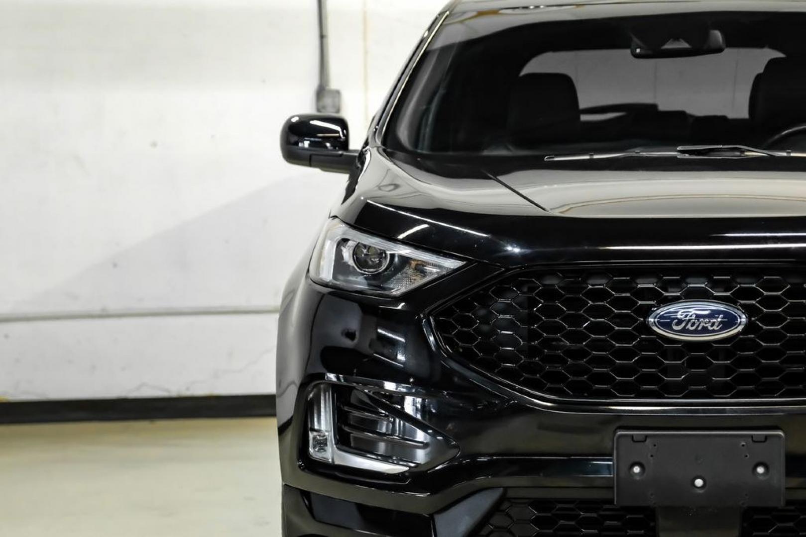 2024 Black Metallic /Ebony Ford Edge ST Line (2FMPK4J9XRB) with an EcoBoost 2.0L I4 GTDi DOHC Turbocharged VCT engine, Automatic transmission, located at 15300 Midway Rd., Addison, TX, 75001, (972) 702-0011, 32.958321, -96.838074- Photo#42