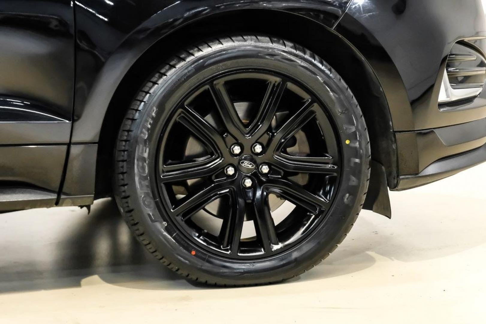 2024 Black Metallic /Ebony Ford Edge ST Line (2FMPK4J9XRB) with an EcoBoost 2.0L I4 GTDi DOHC Turbocharged VCT engine, Automatic transmission, located at 15300 Midway Rd., Addison, TX, 75001, (972) 702-0011, 32.958321, -96.838074- Photo#50