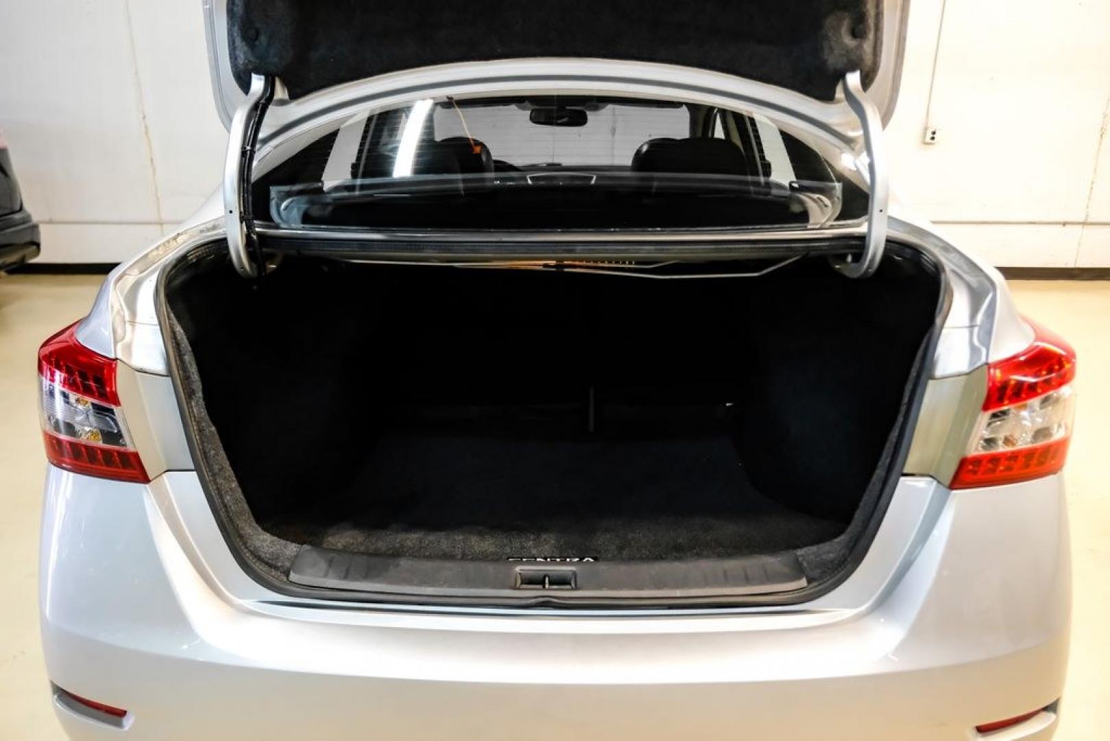 2015 Brilliant Silver /Charcoal Nissan Sentra SL (3N1AB7AP2FY) with an 1.8L 4-Cylinder DOHC 16V engine, CVT transmission, located at 15300 Midway Rd., Addison, TX, 75001, (972) 702-0011, 32.958321, -96.838074- Photo#43